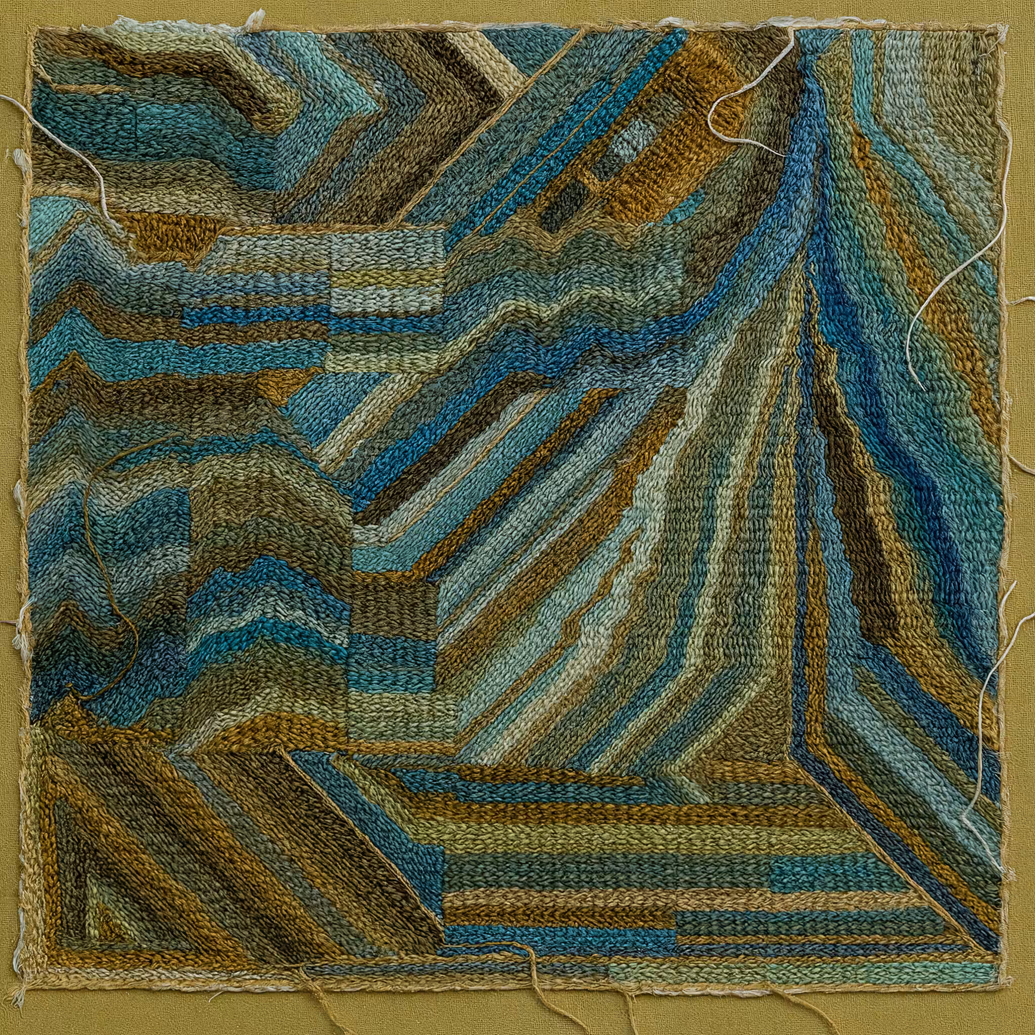 Messy Looms #015