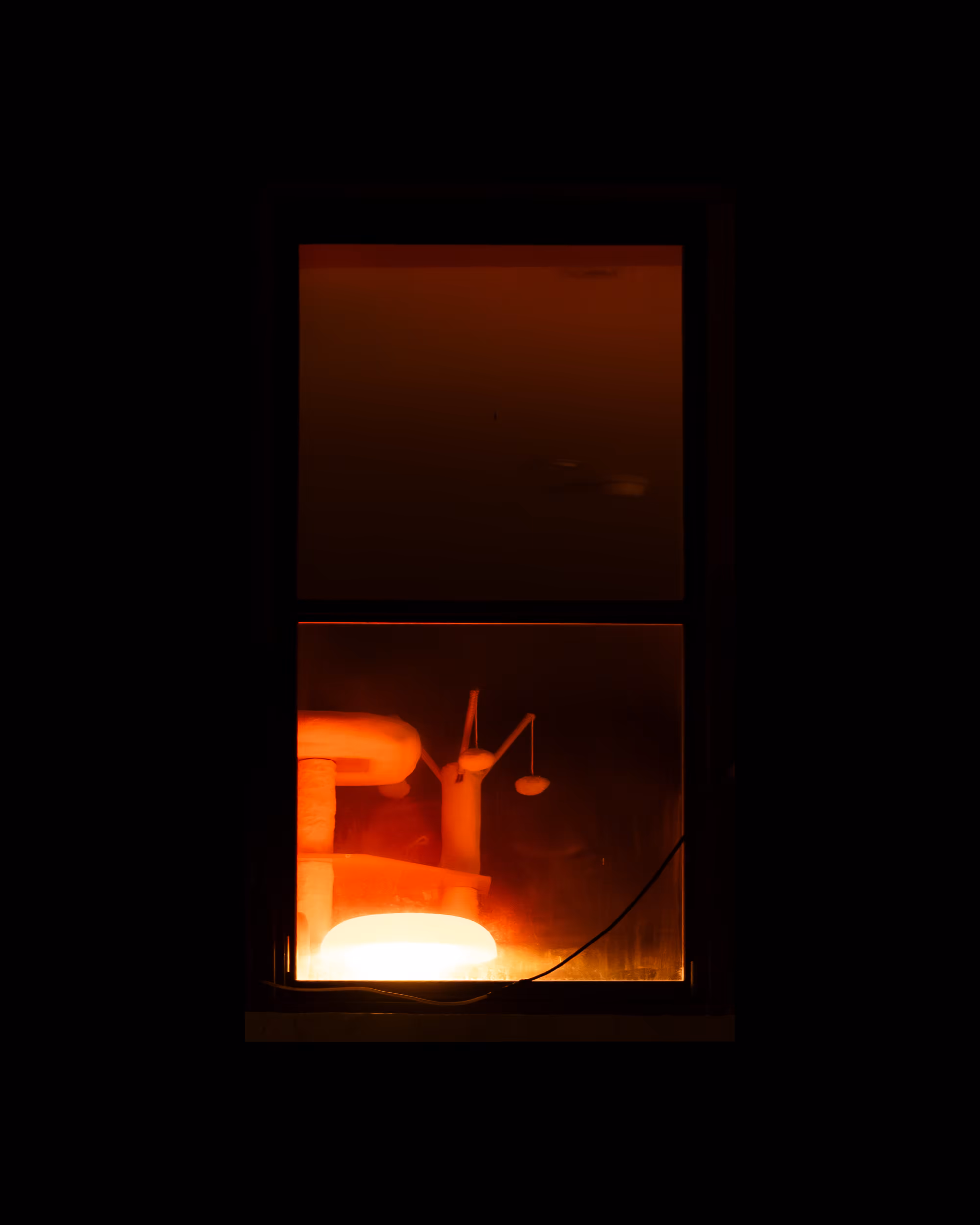 WINDOW 575