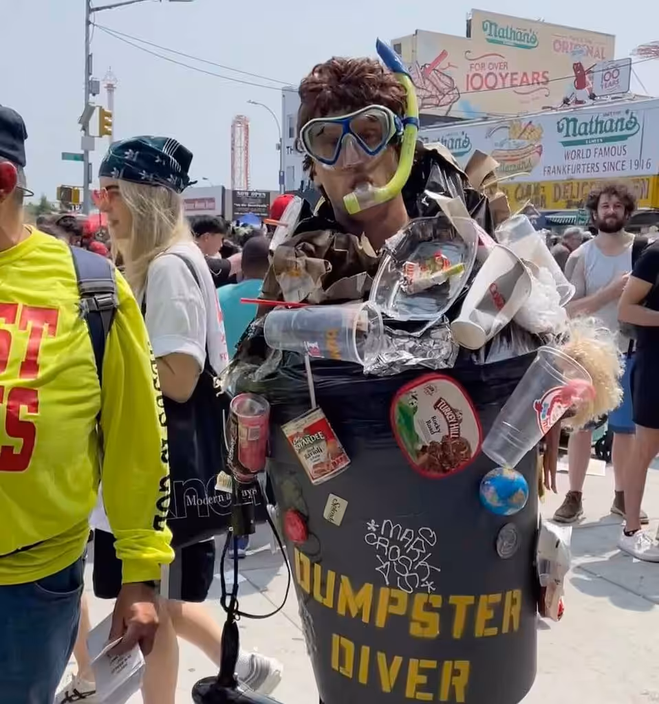 Human Dumpster Diver