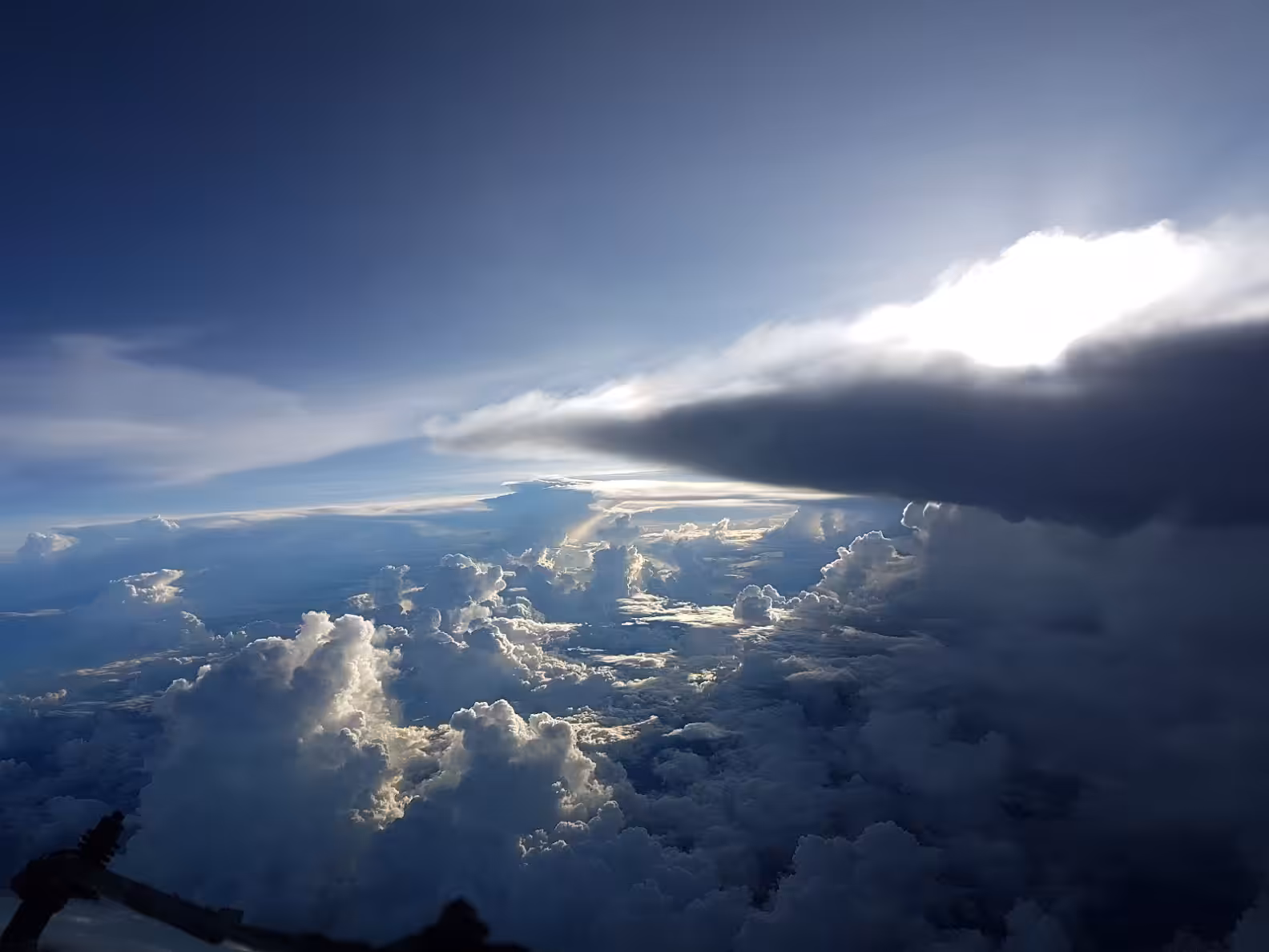 Cumulonimbus incus