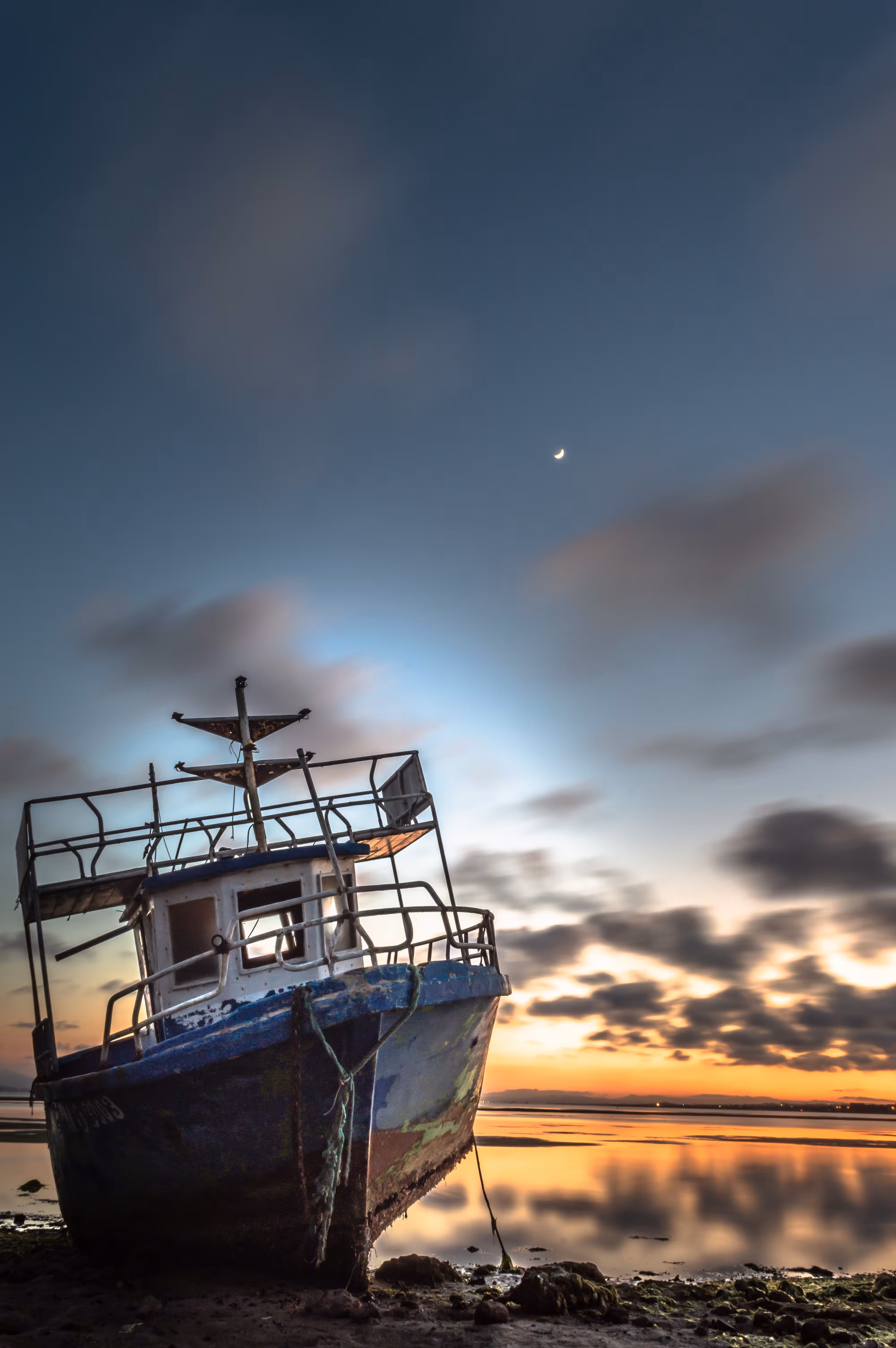 The abandoned fishing boat