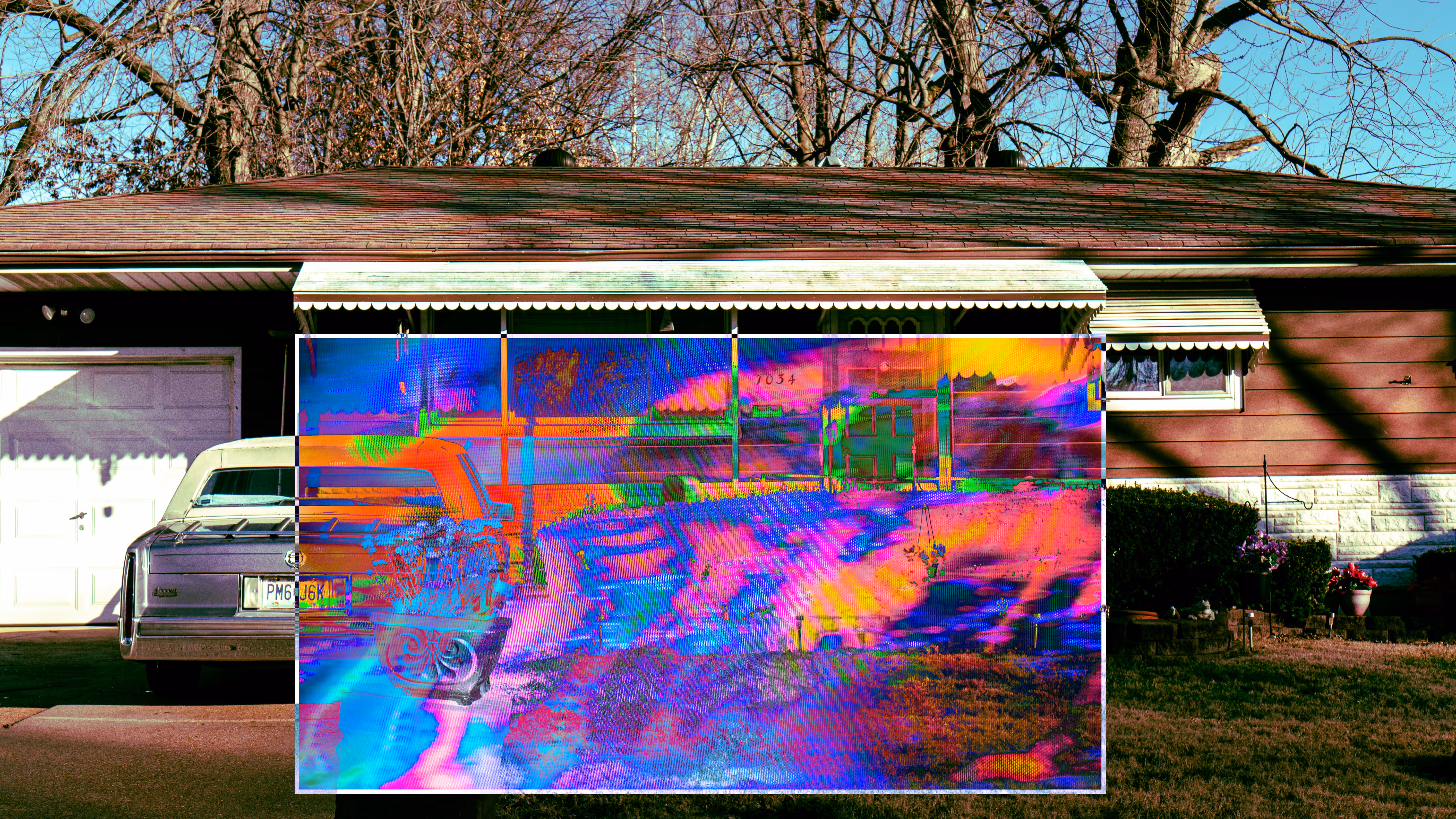 GLITCH HOUSE #0013