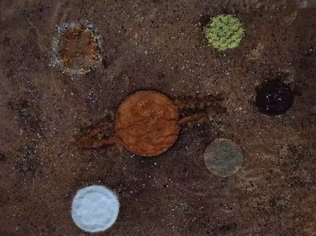 Space at breakfast
