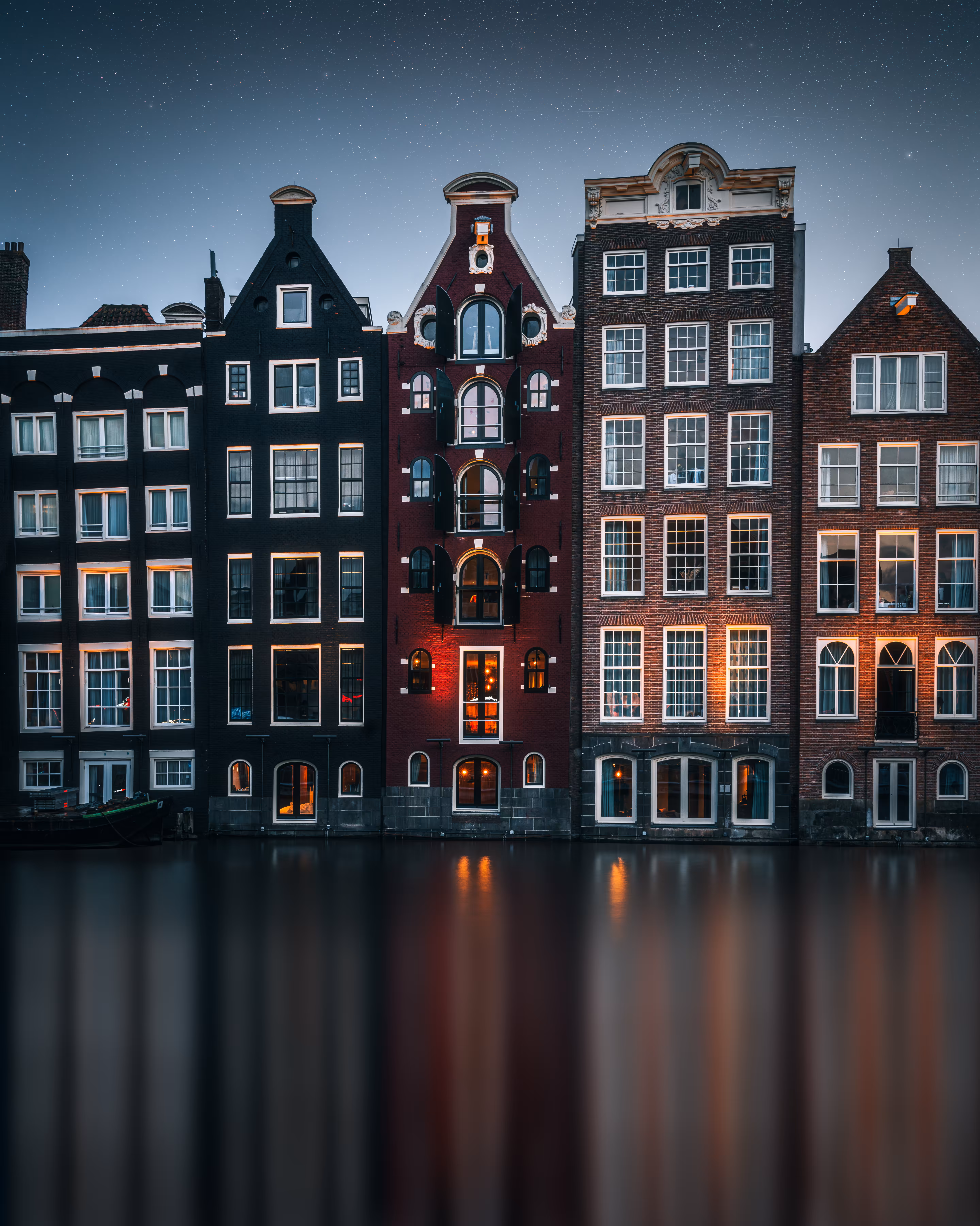 Damrak Nights