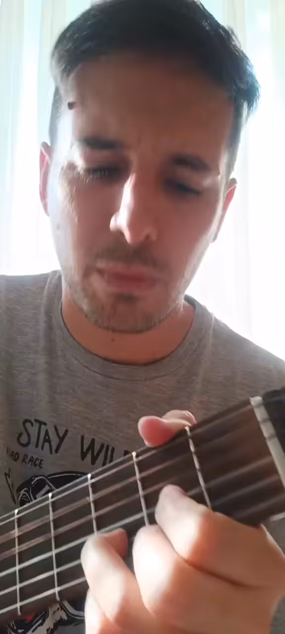 MIKA DAILY MICRO SONGS (MDMS): MDMS #298 (Corderos vestidos de Lobos -  Se los come el León)