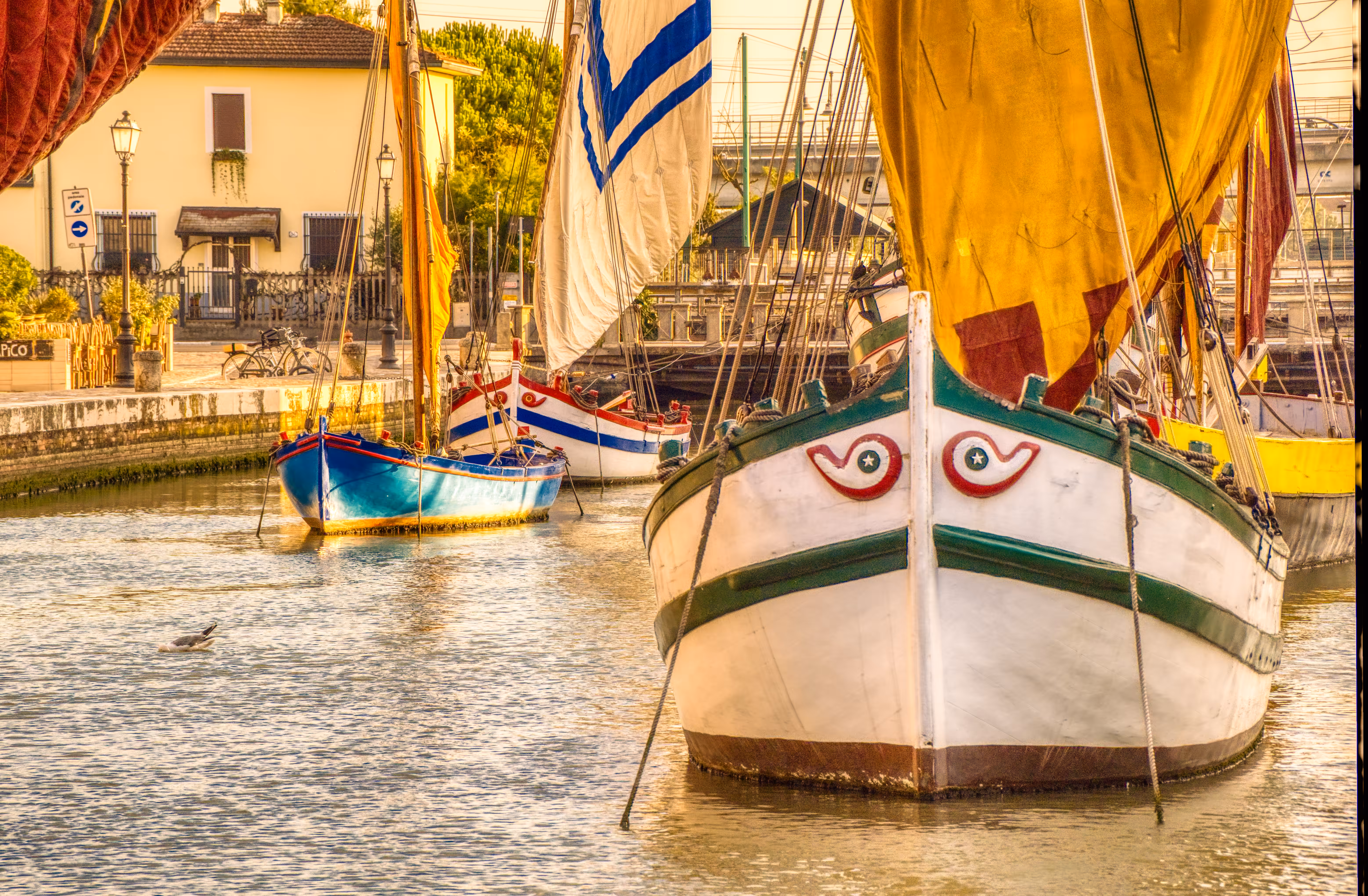 Photography for Advertising, Branding & Editorial: Cesenatico – Sails, Eyes, and Reflections on the Canal