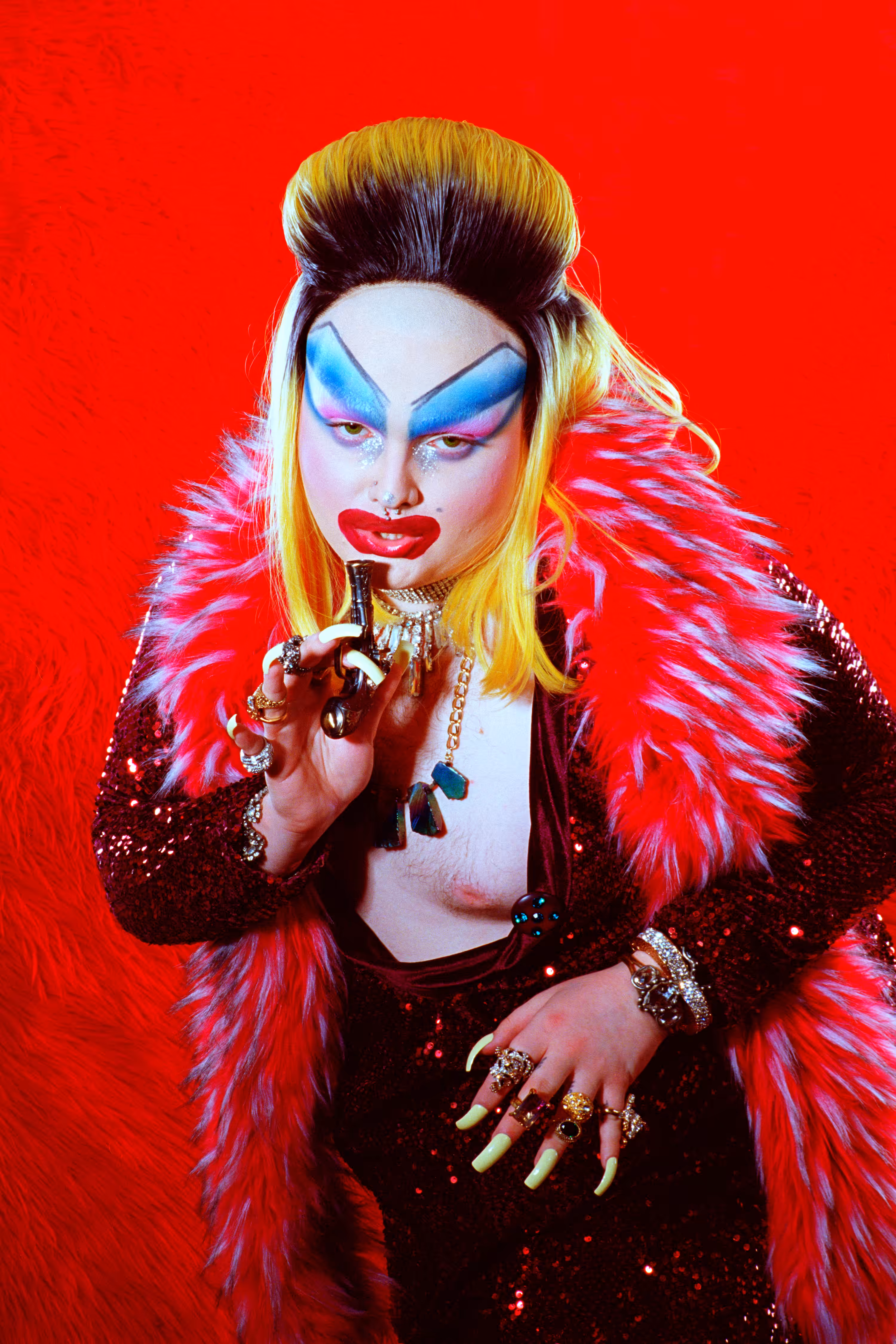 ICONS - Divine / Yvonne Putrid