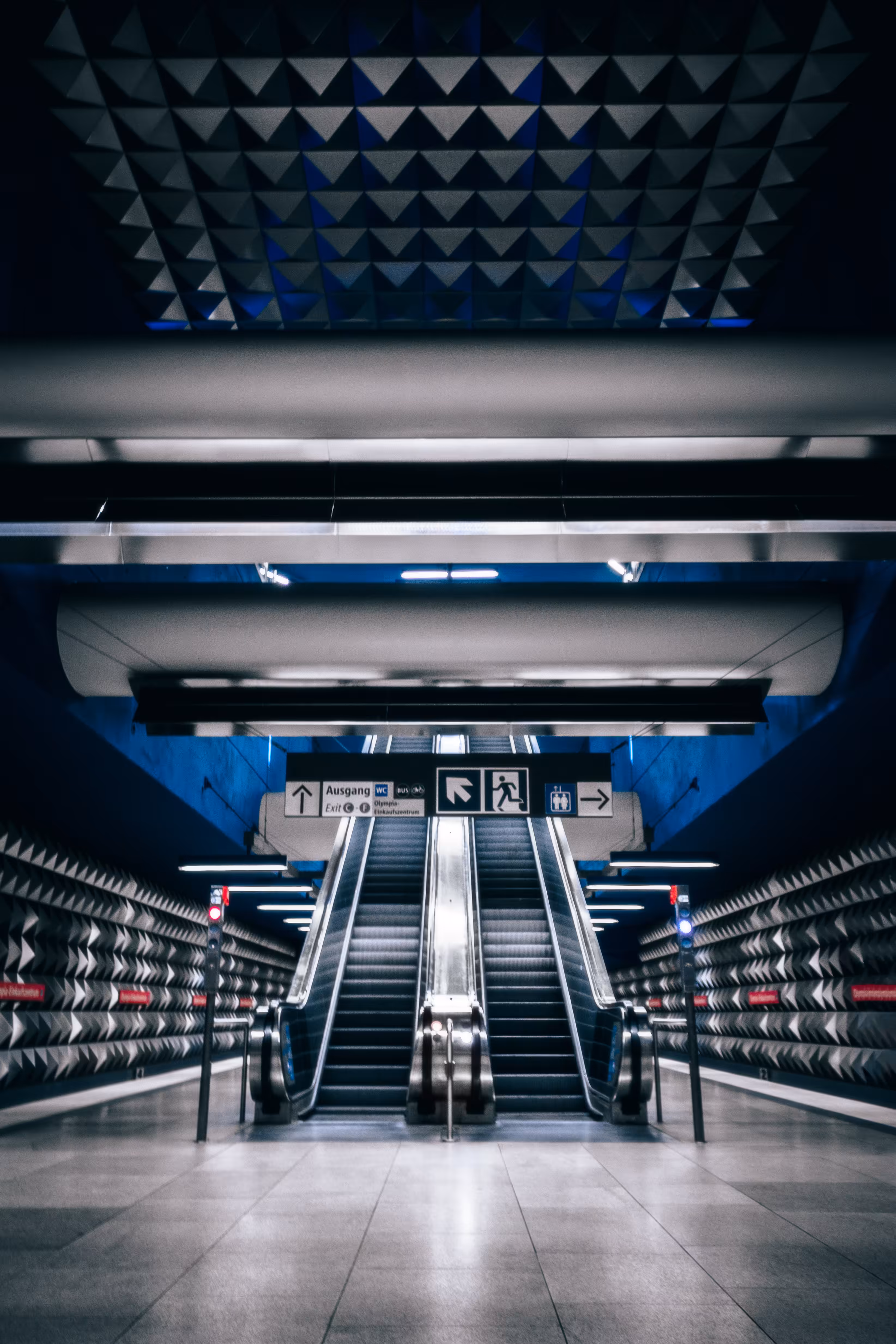 Distance Traveled 36: Olympia-Einkaufszentrum