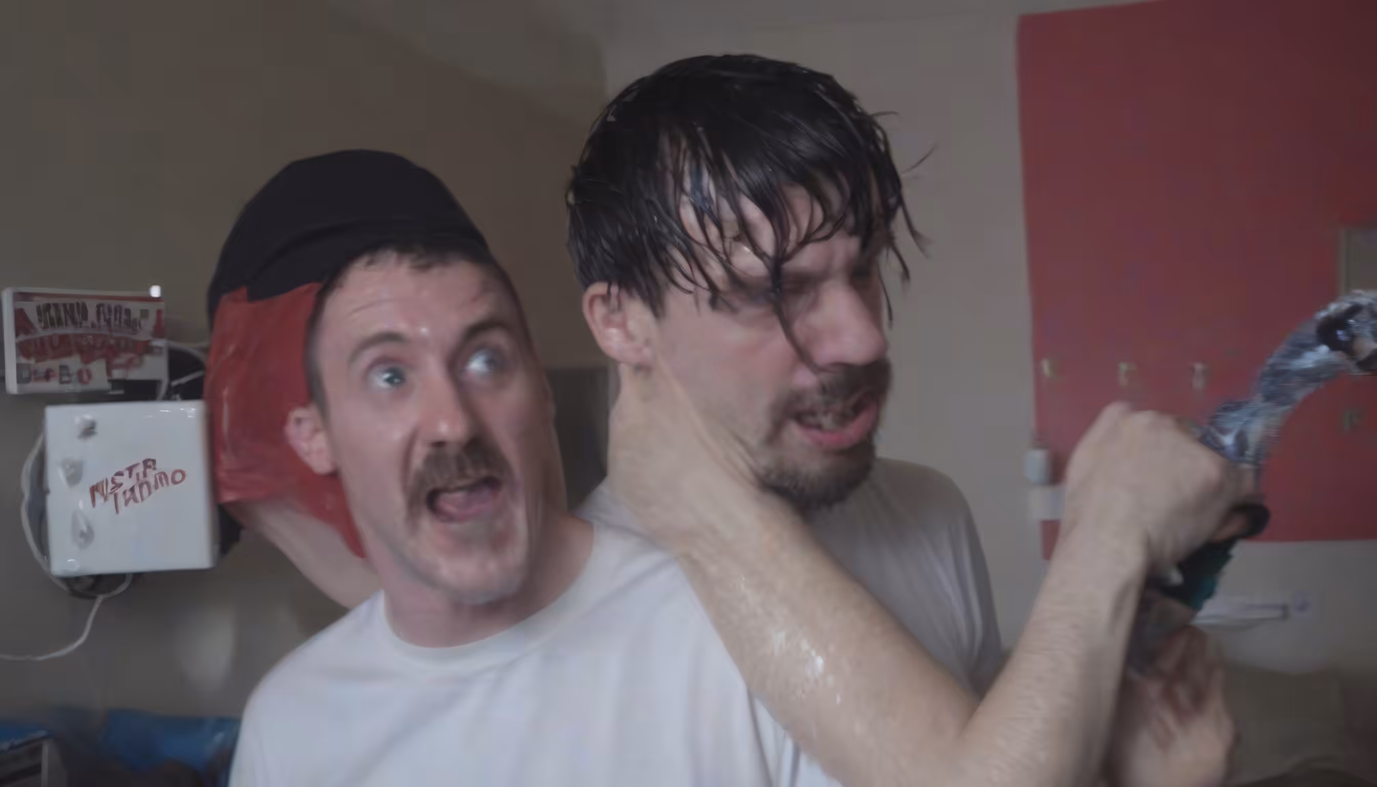 #352
