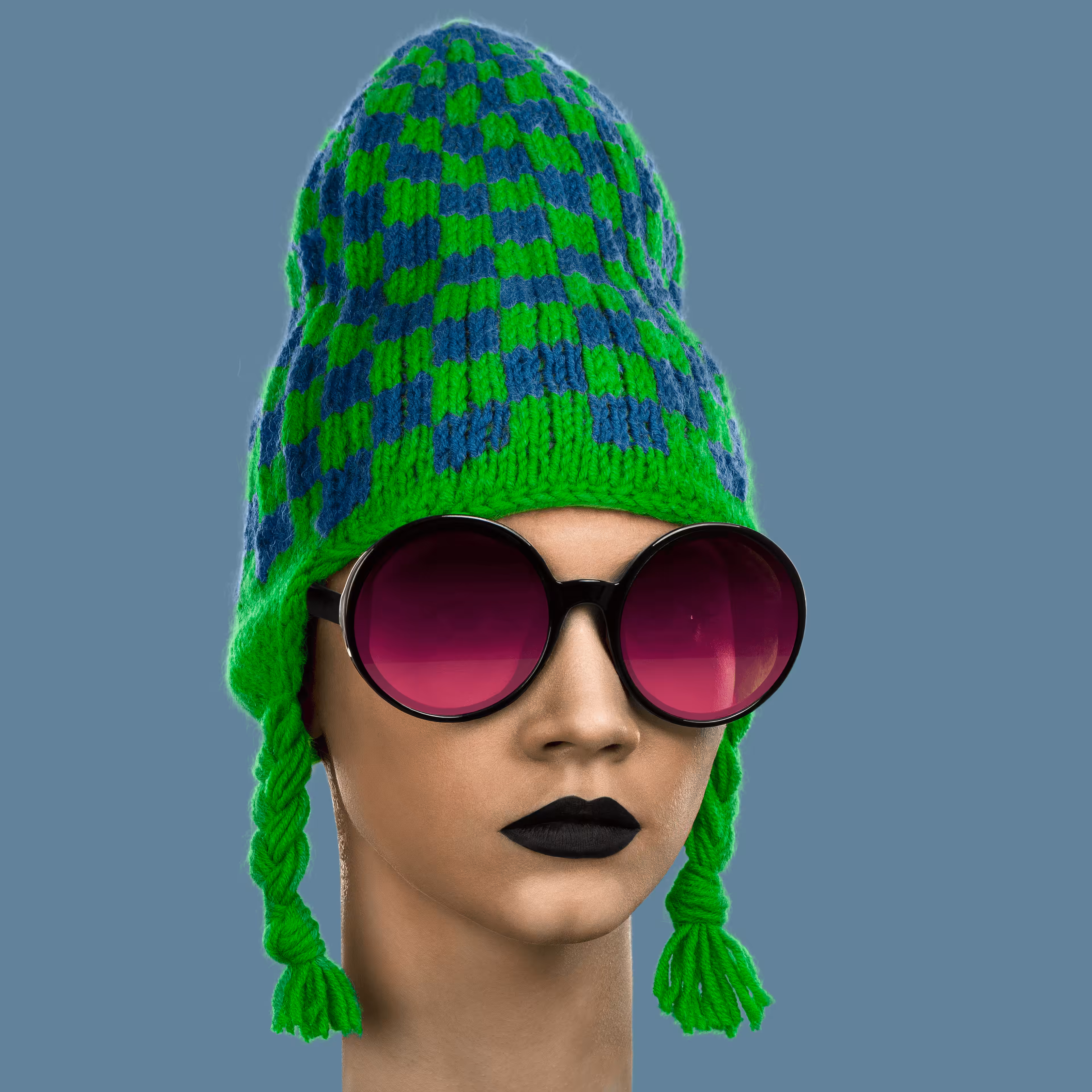 CryptoPunk 7176 is Alive