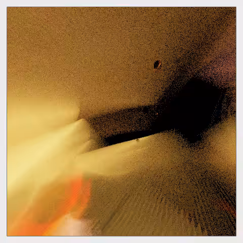 Light reverberations #19