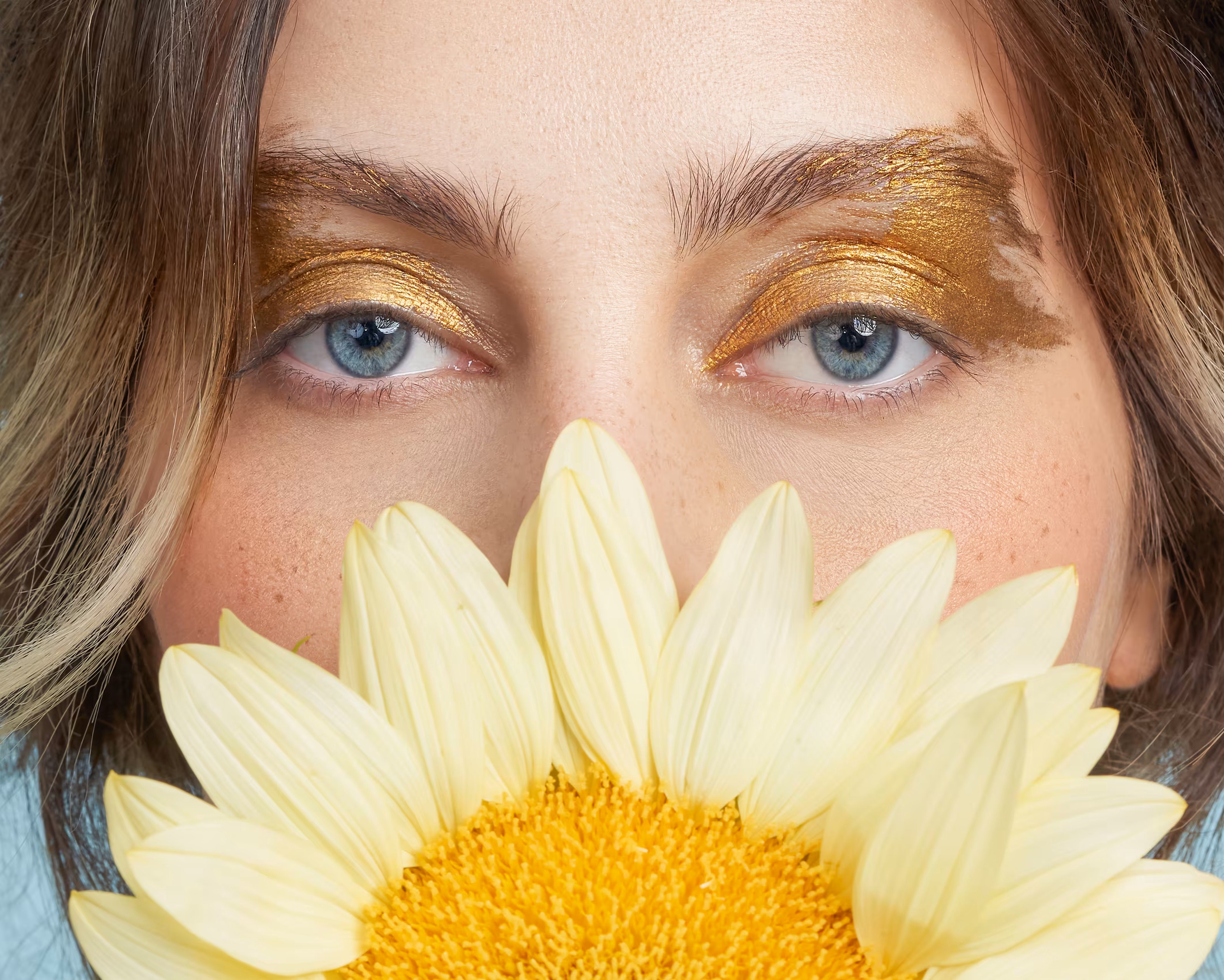 Secret in her eyes