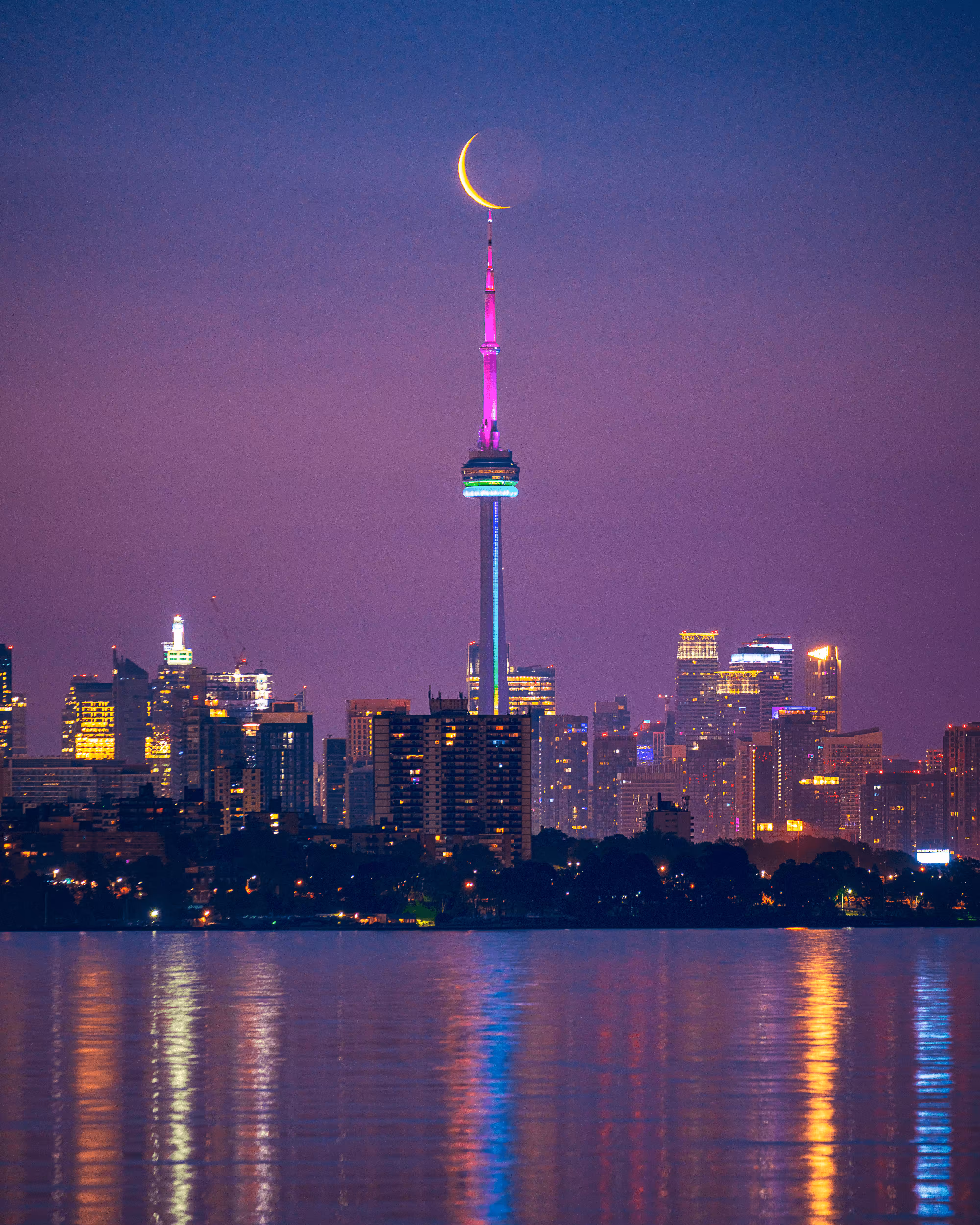 Crescent Love
