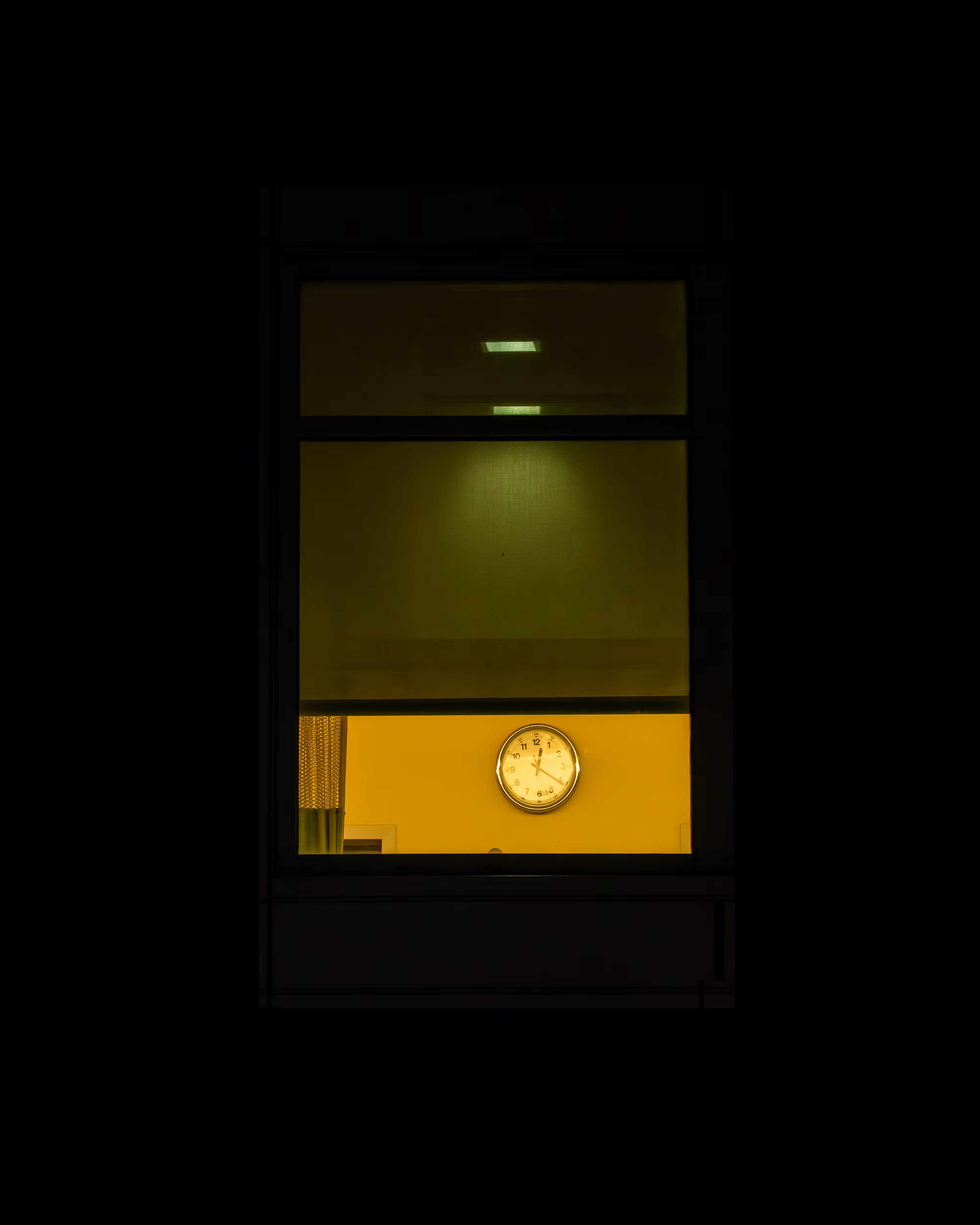 WINDOW 887