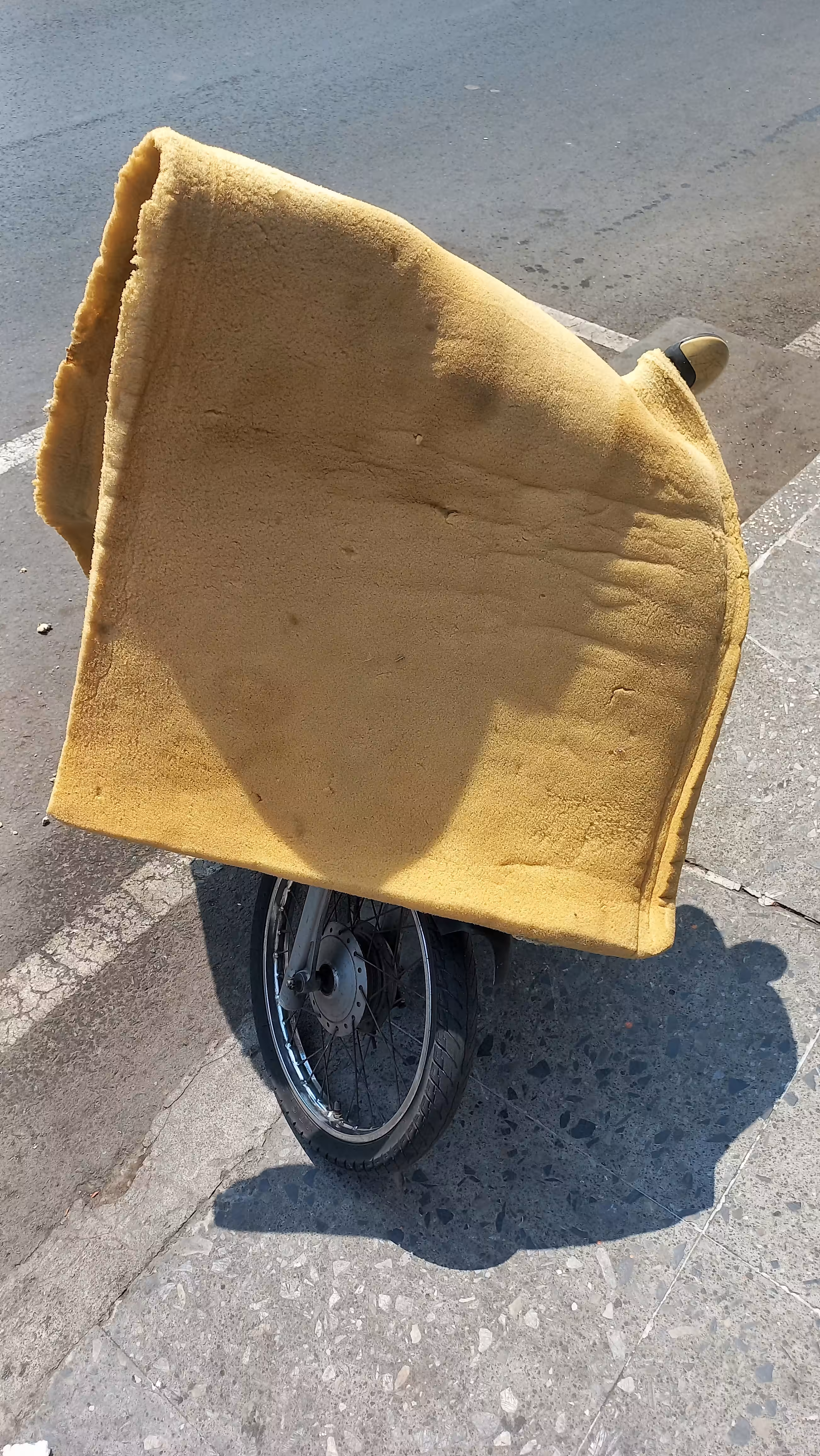Kelas Kreatif Bentara: Motor cover