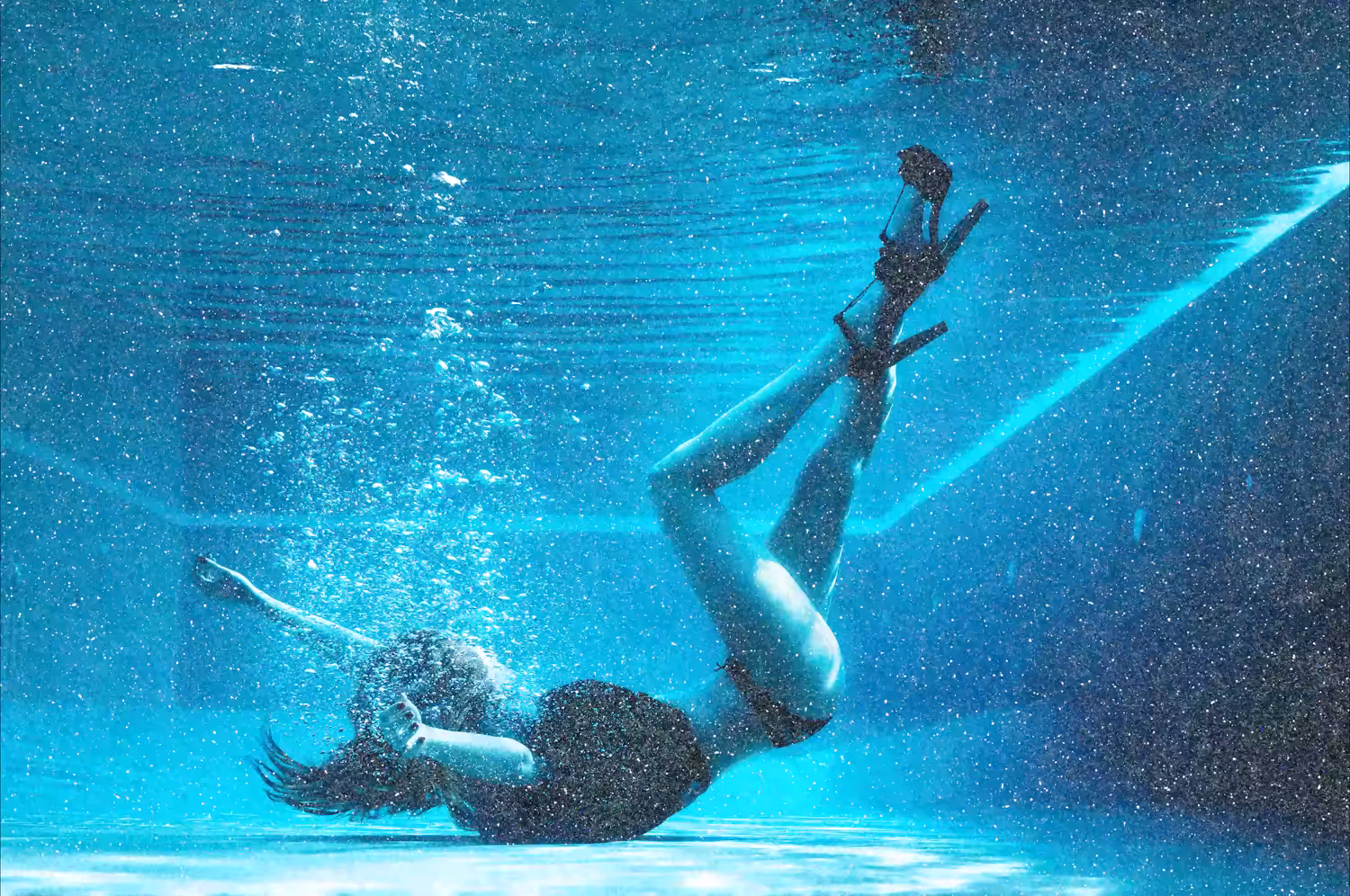 'BELOW THE SURFACE' DIAMOND DUST DIGITAL
