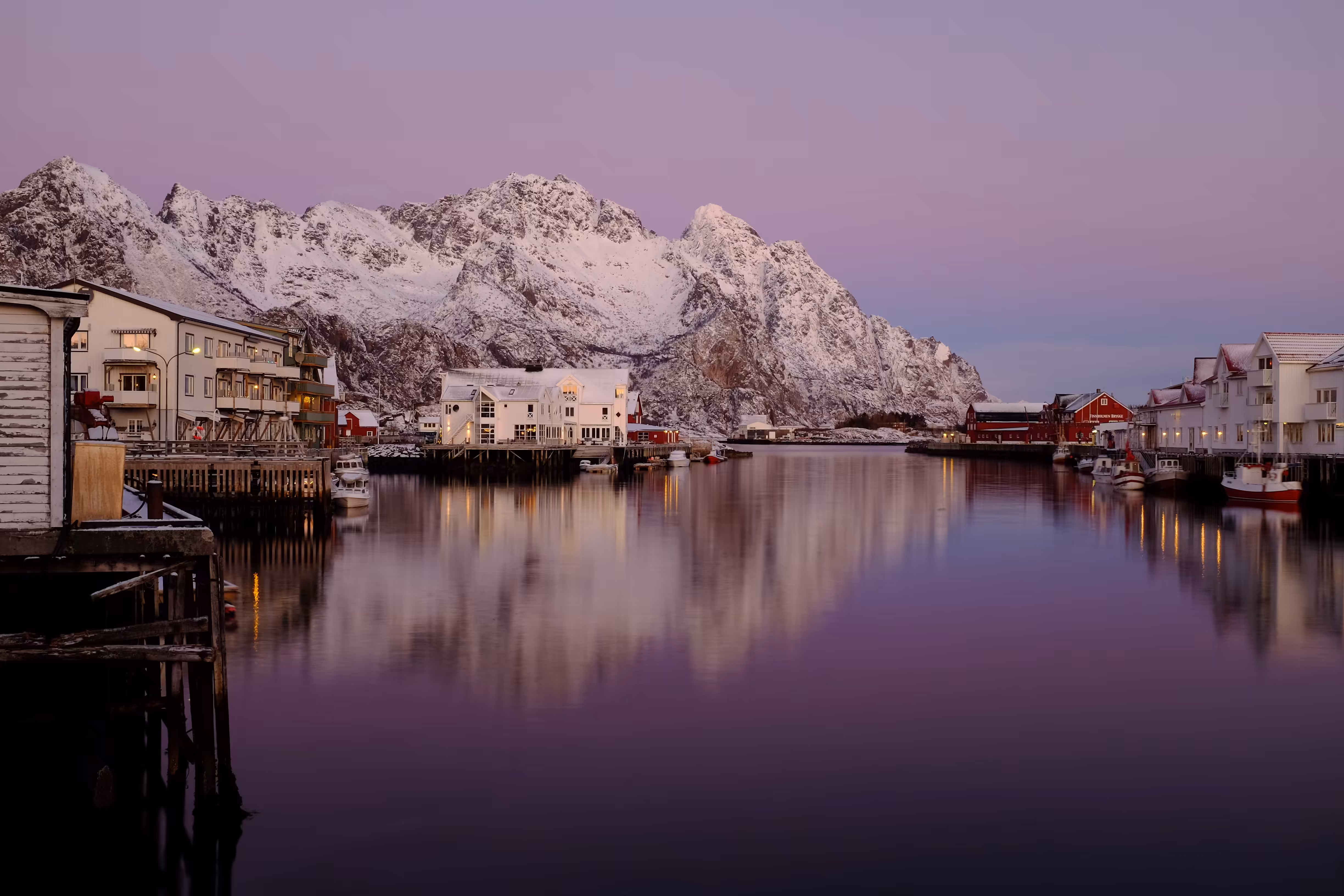 Henningsvær