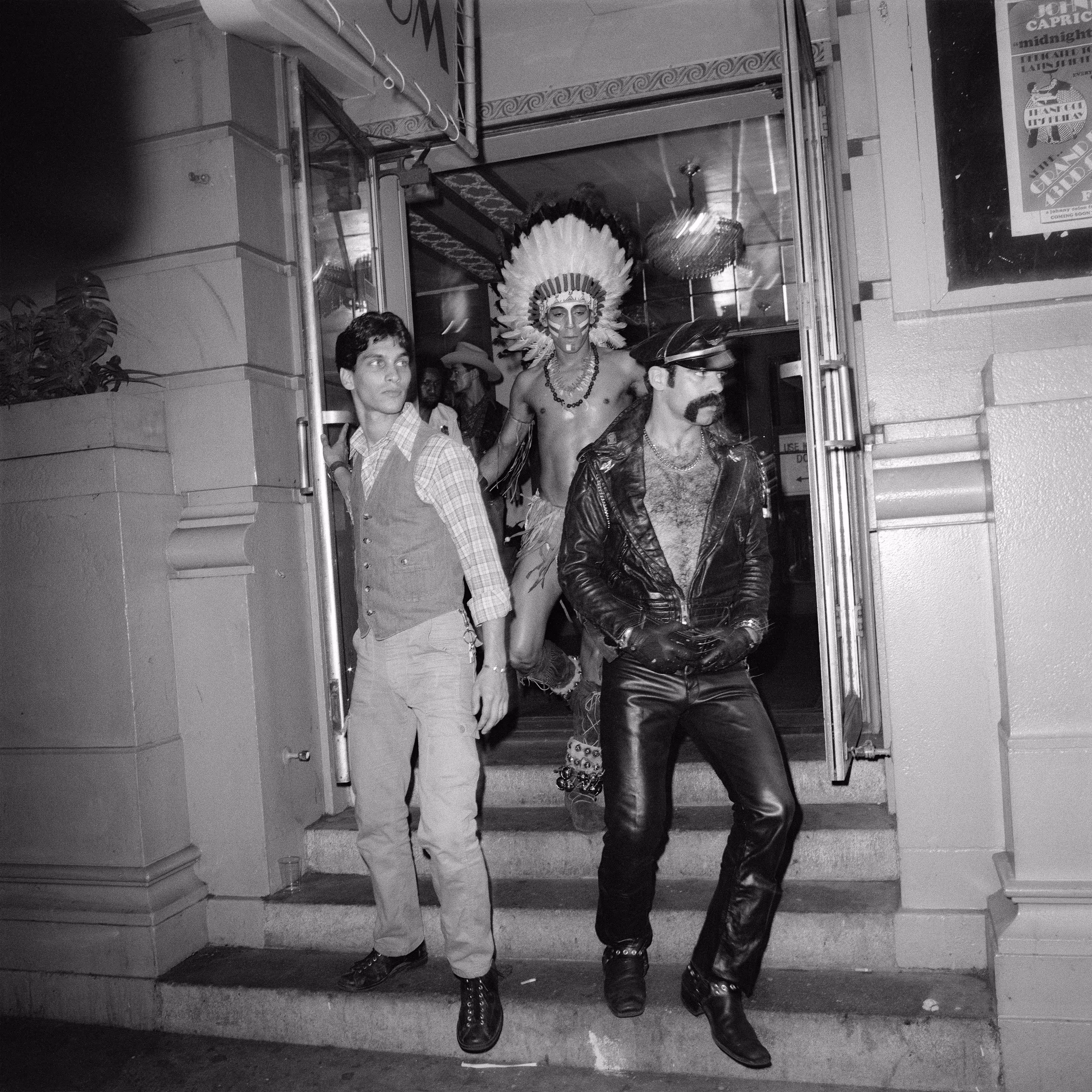QuirkyVision 45RPM - The Village People Stepping Out