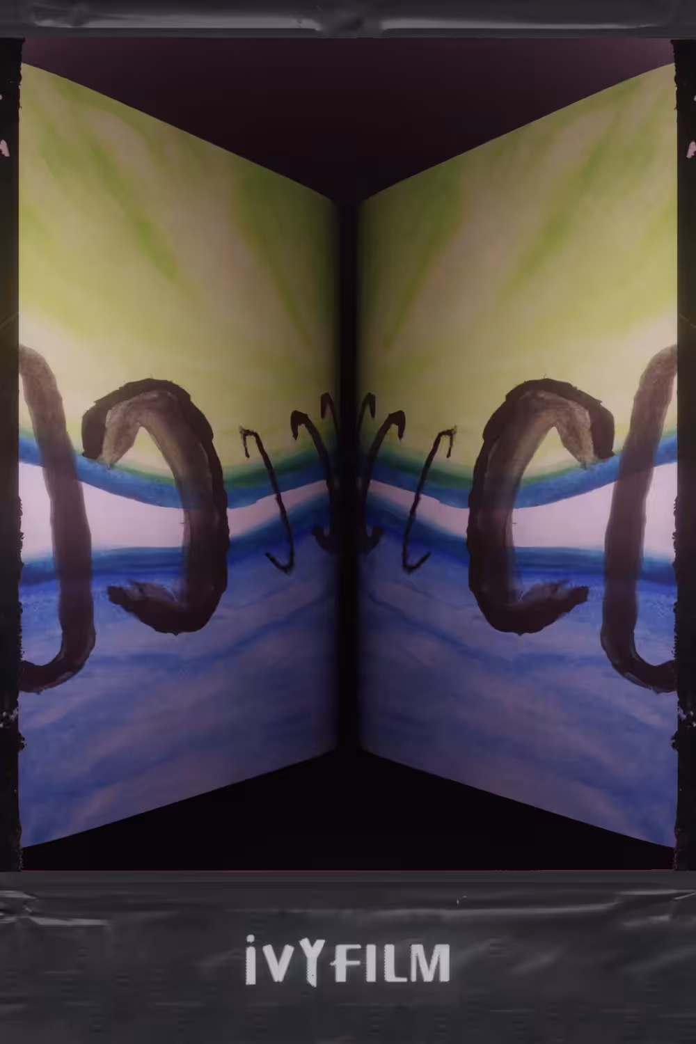 Cyclone /IVYFILM/