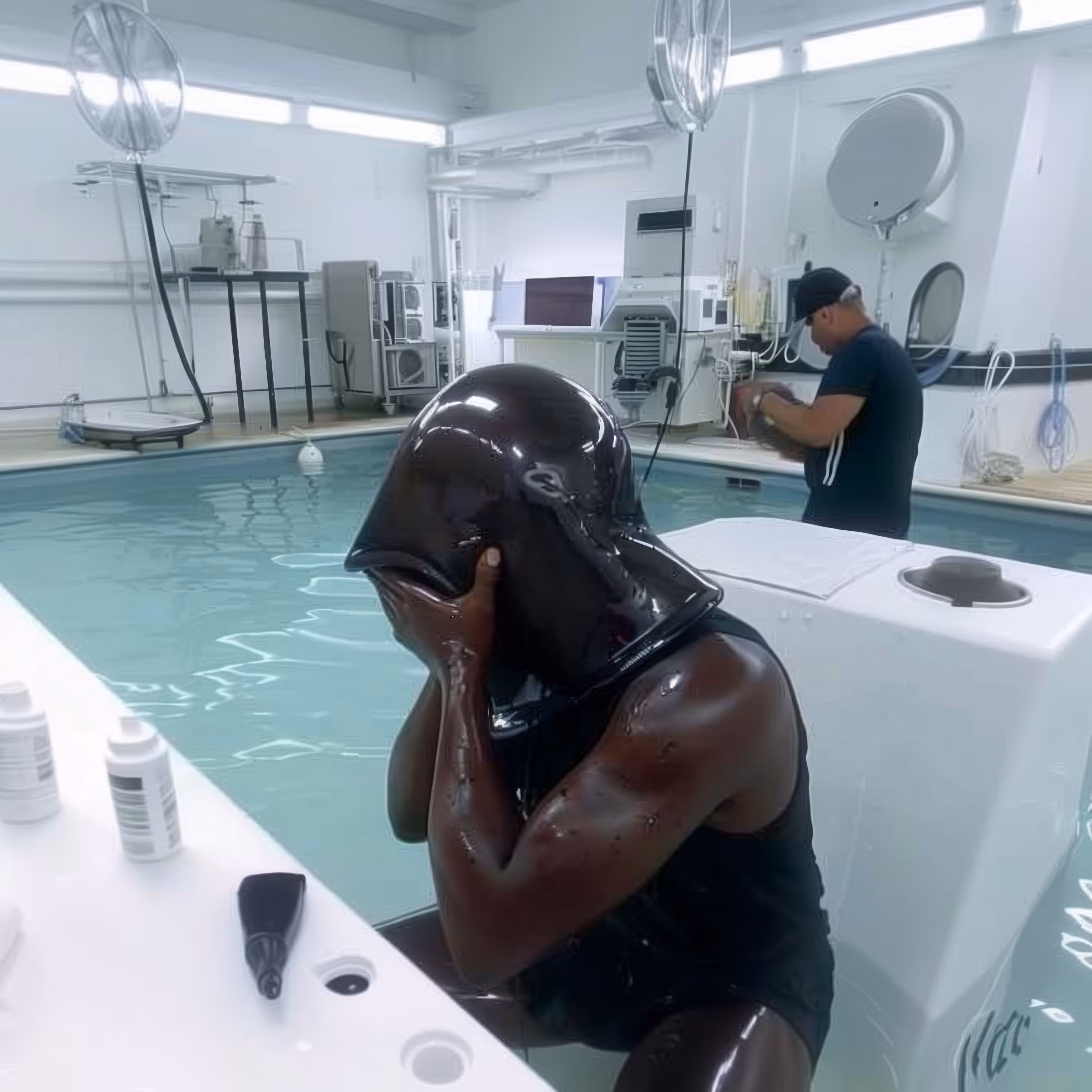 BAD JPEGs: Sobbing-in-Pool
