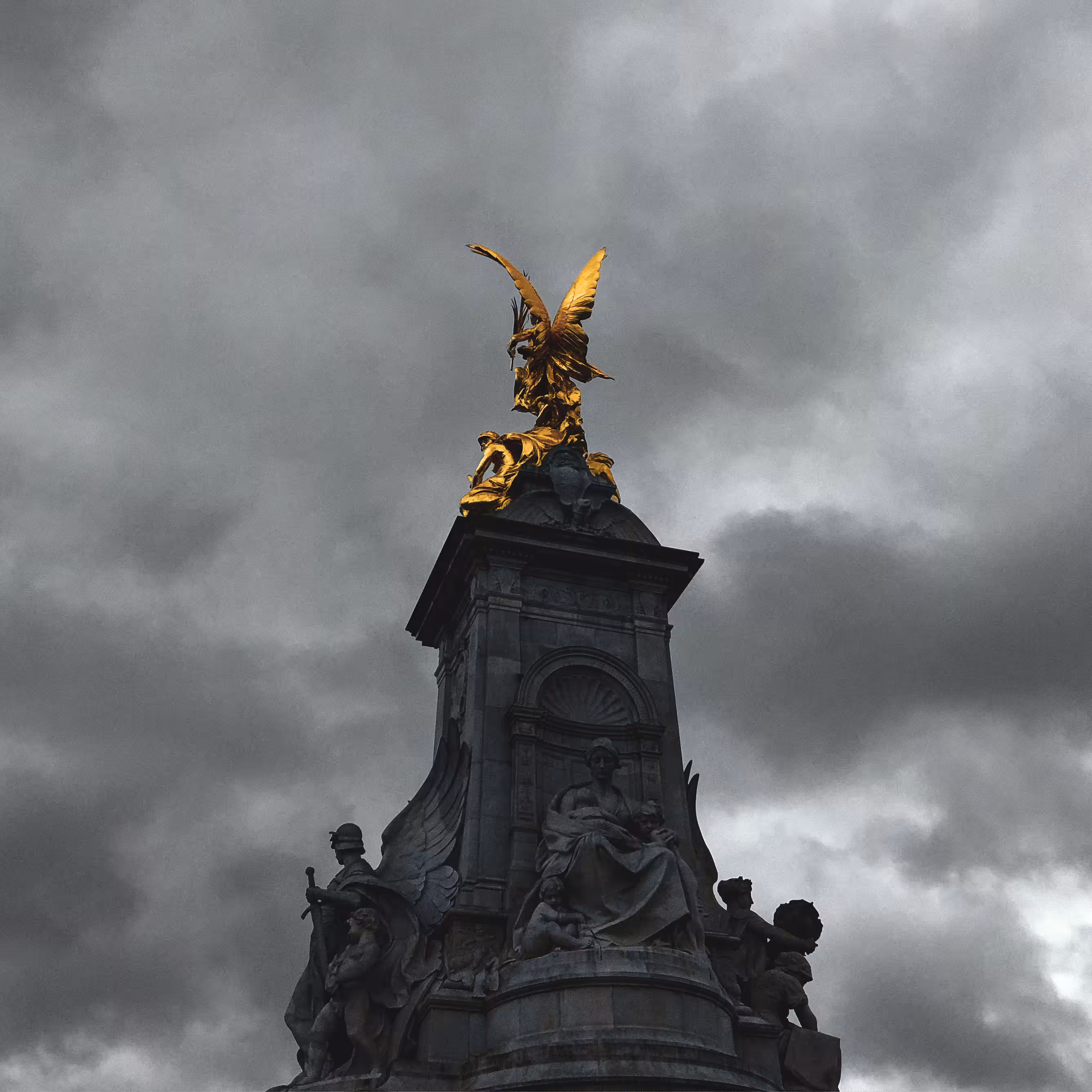 A Gloomy London Afternoon