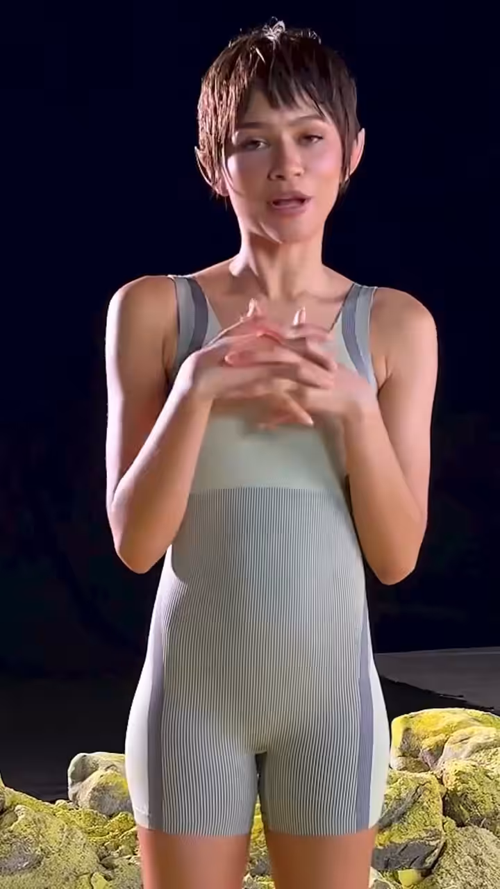 ZΞИ