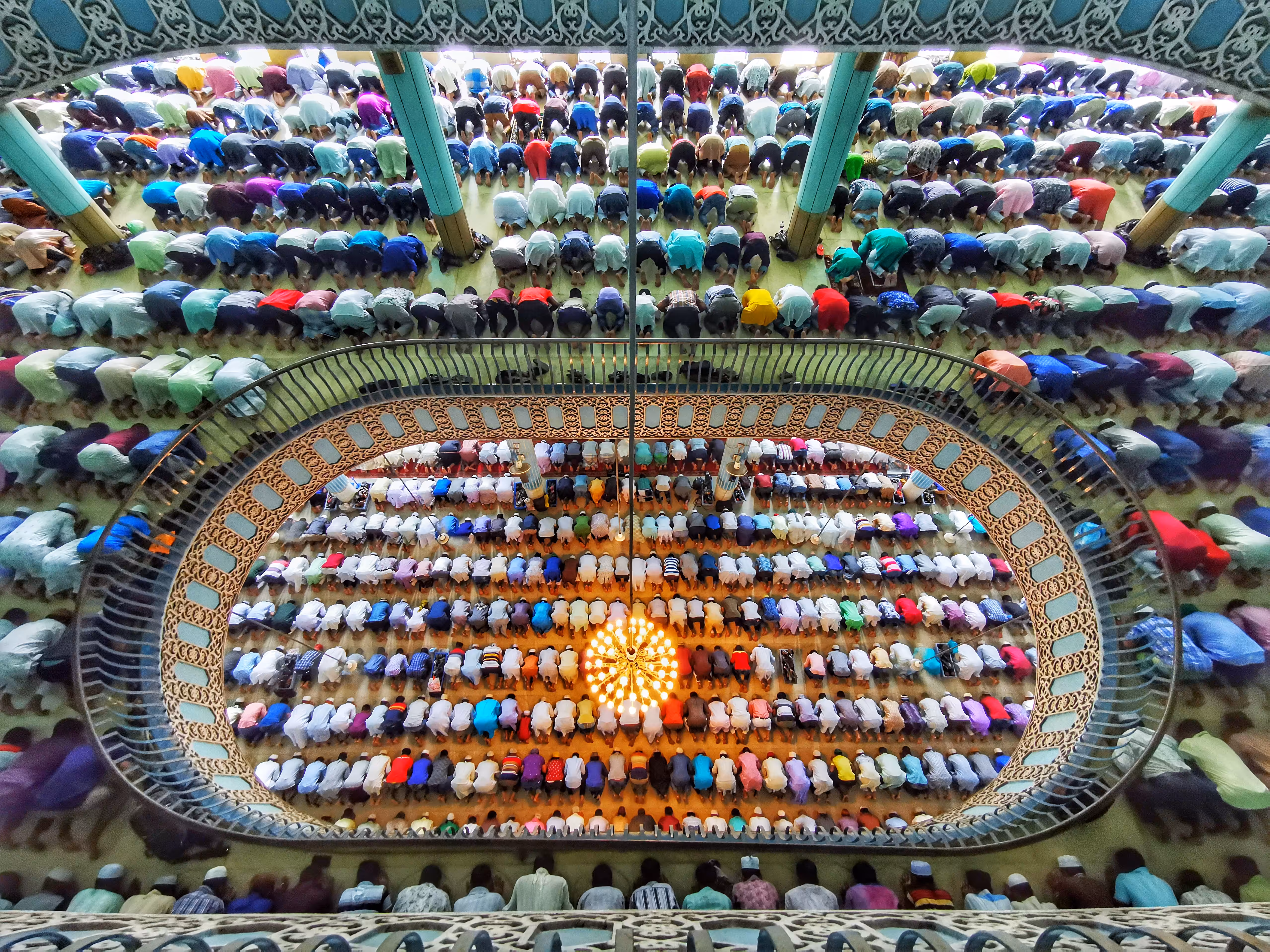 Pray In Mosque #10