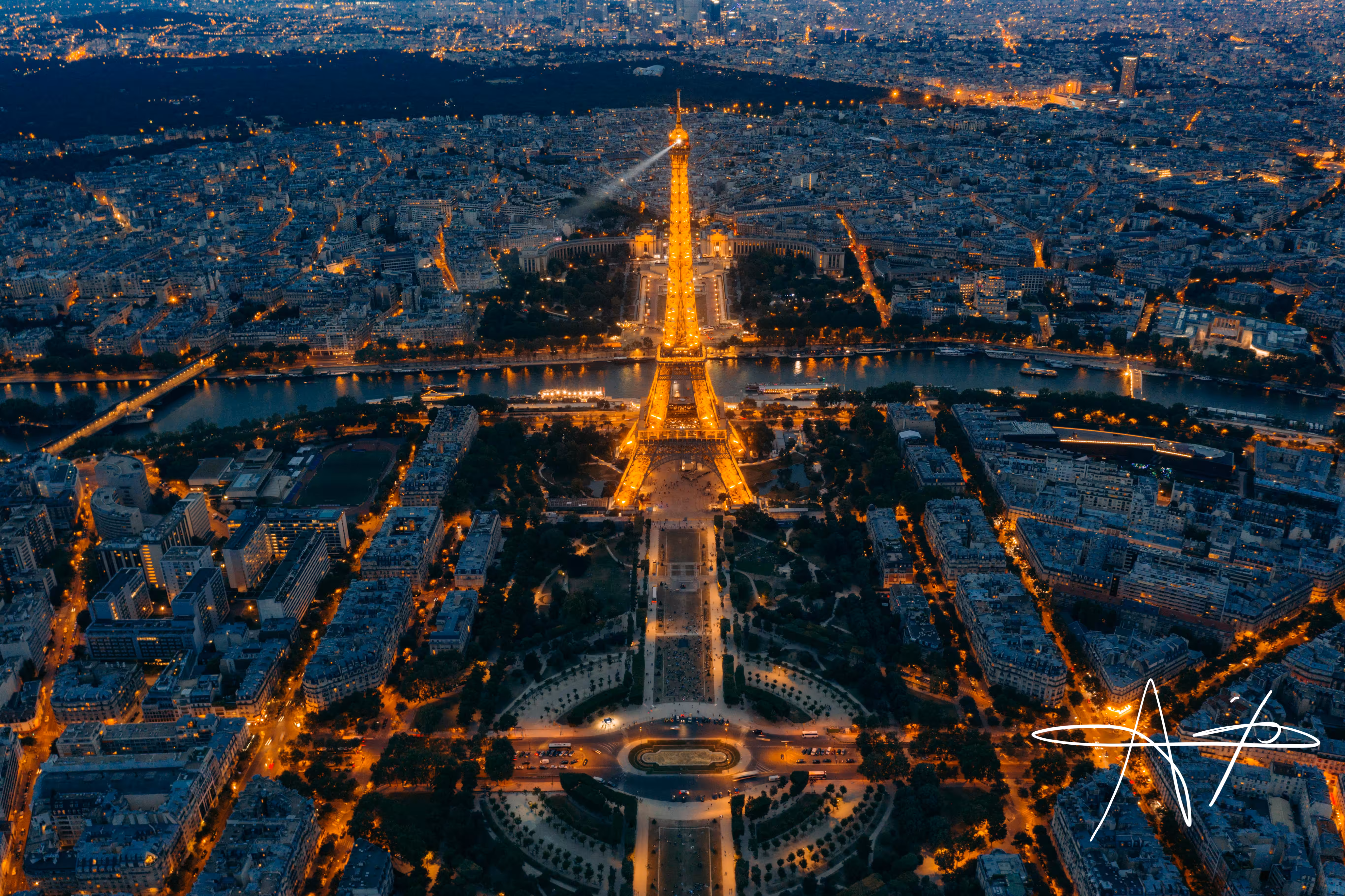 Castle in the sky #1 Paris Night (1)