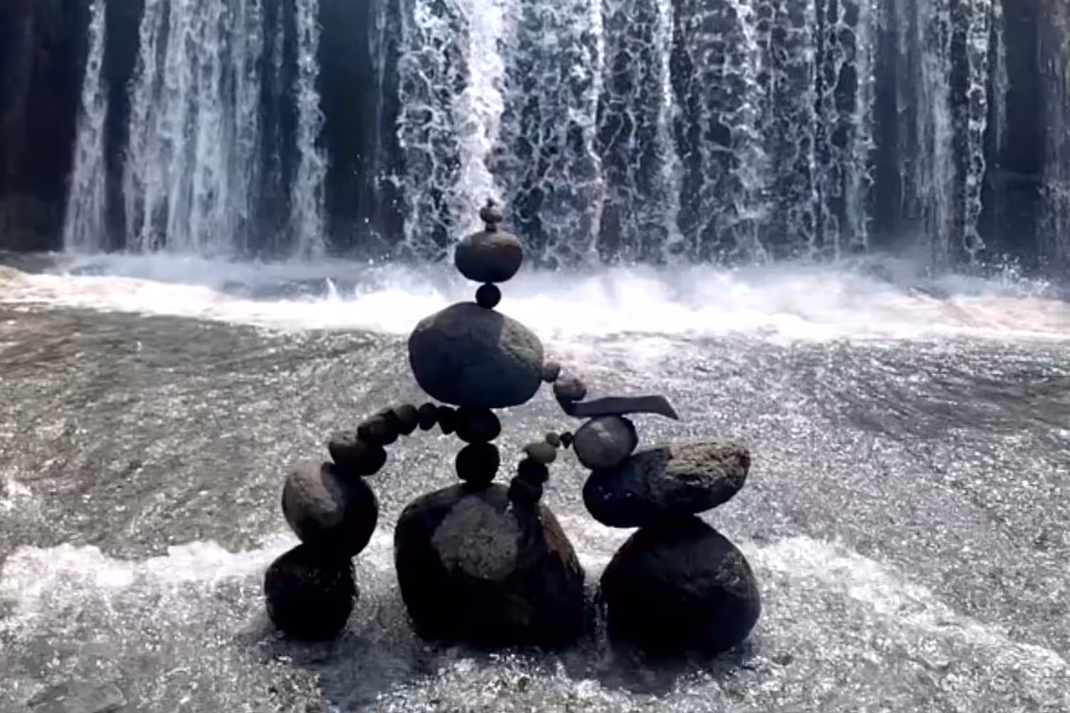 Rock Slowmo