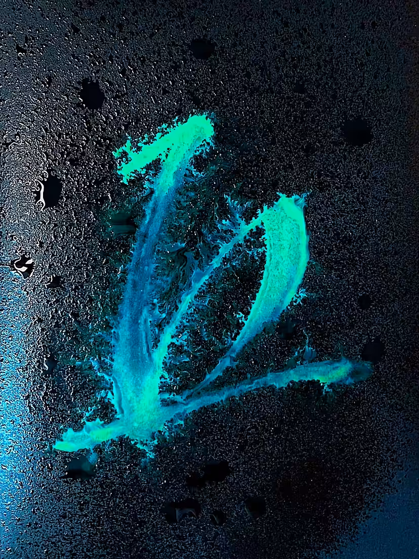 Ь