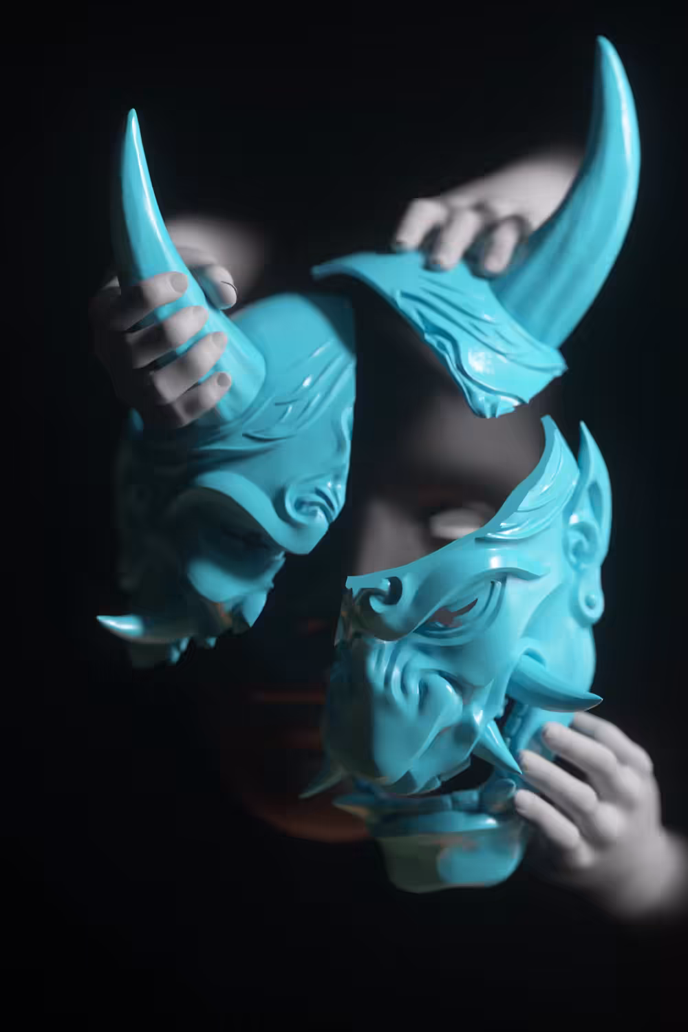 Hide behind Hannya