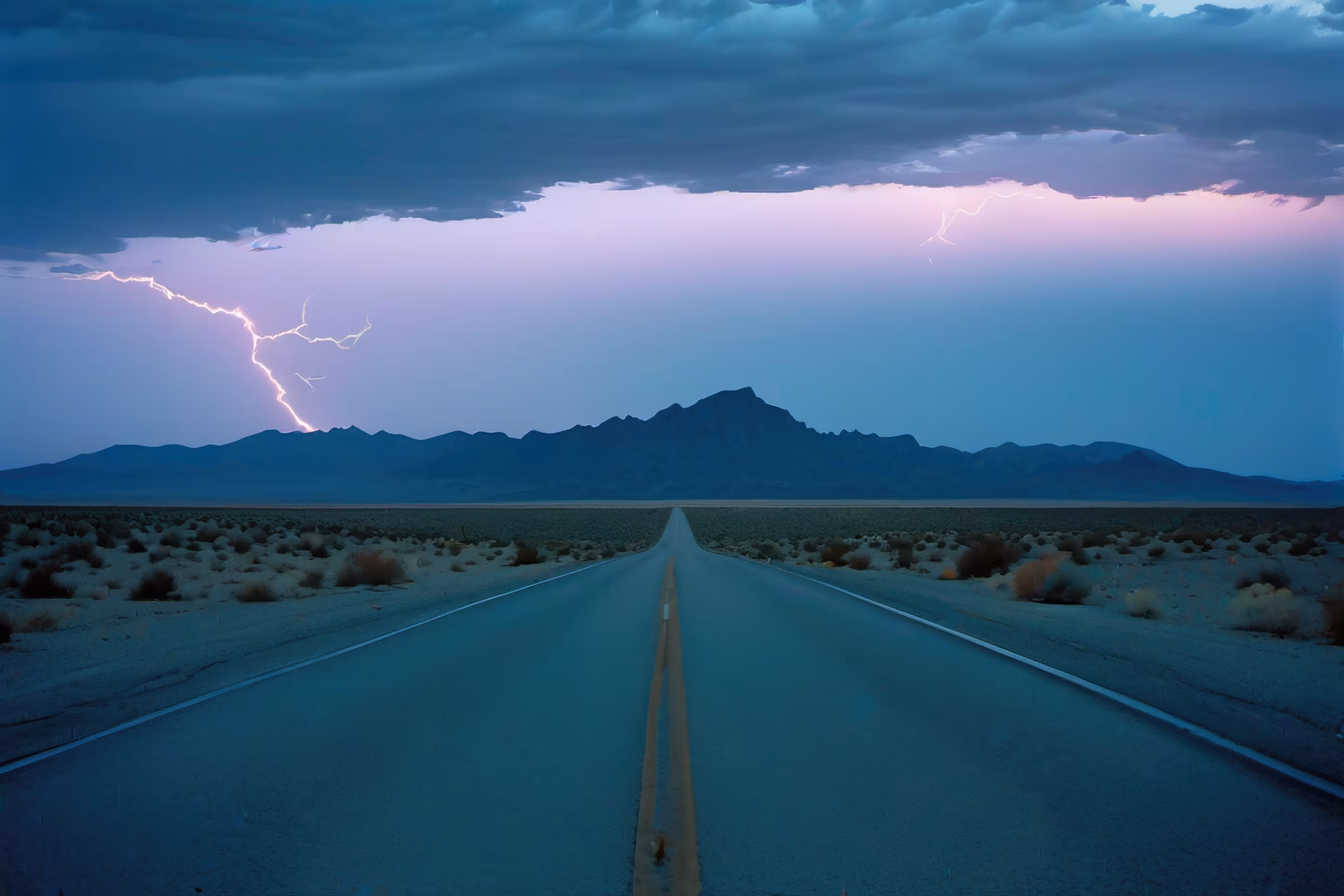 Desert lightning