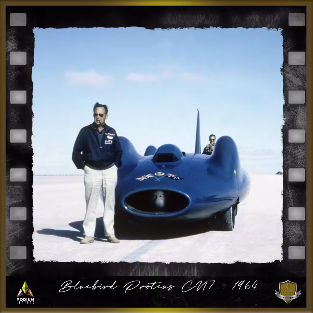 Donald Campbell with Bluebird CN7 at Lake Eyre, May 1964