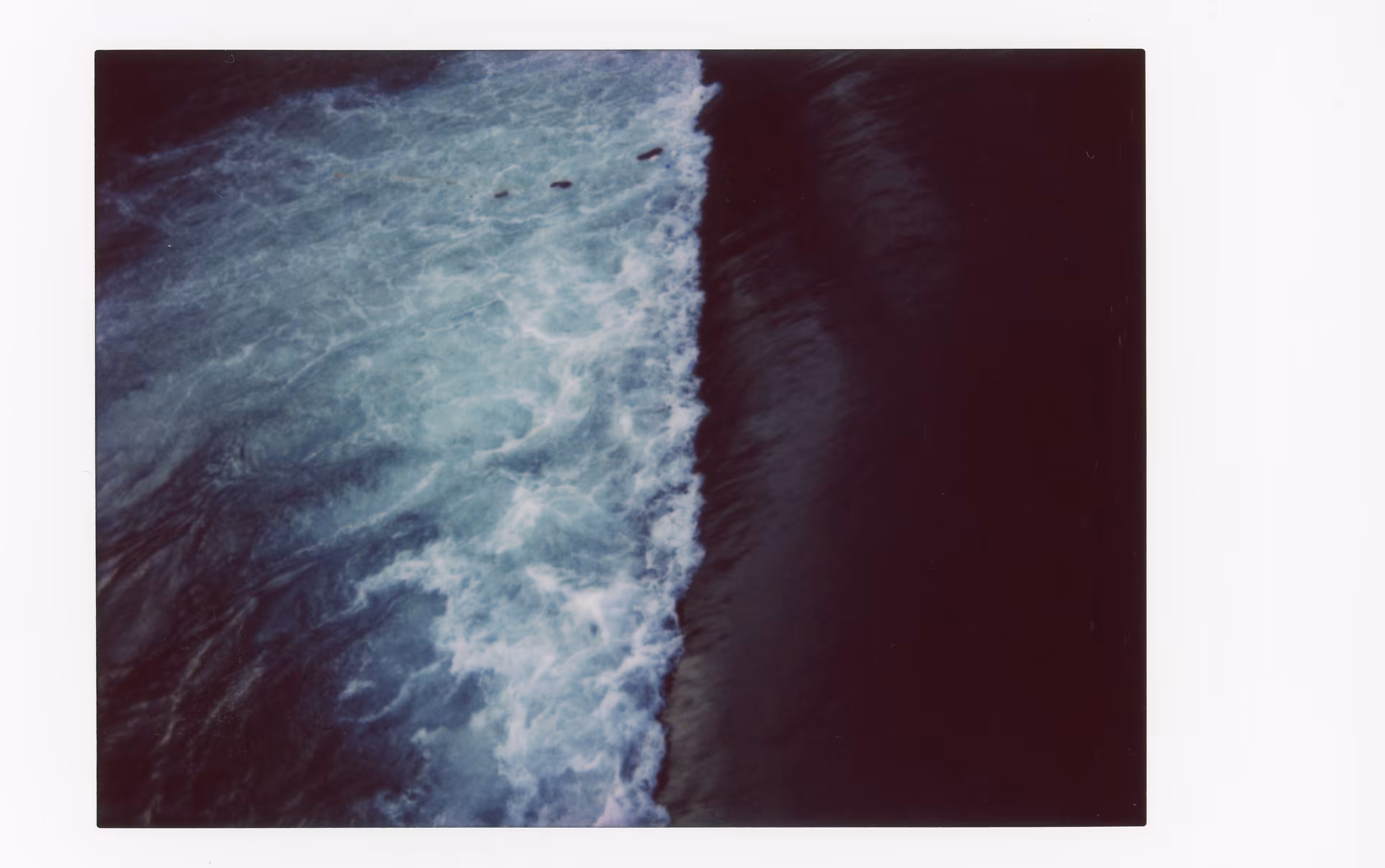In the mood for Polaroid (Dark Waters) 