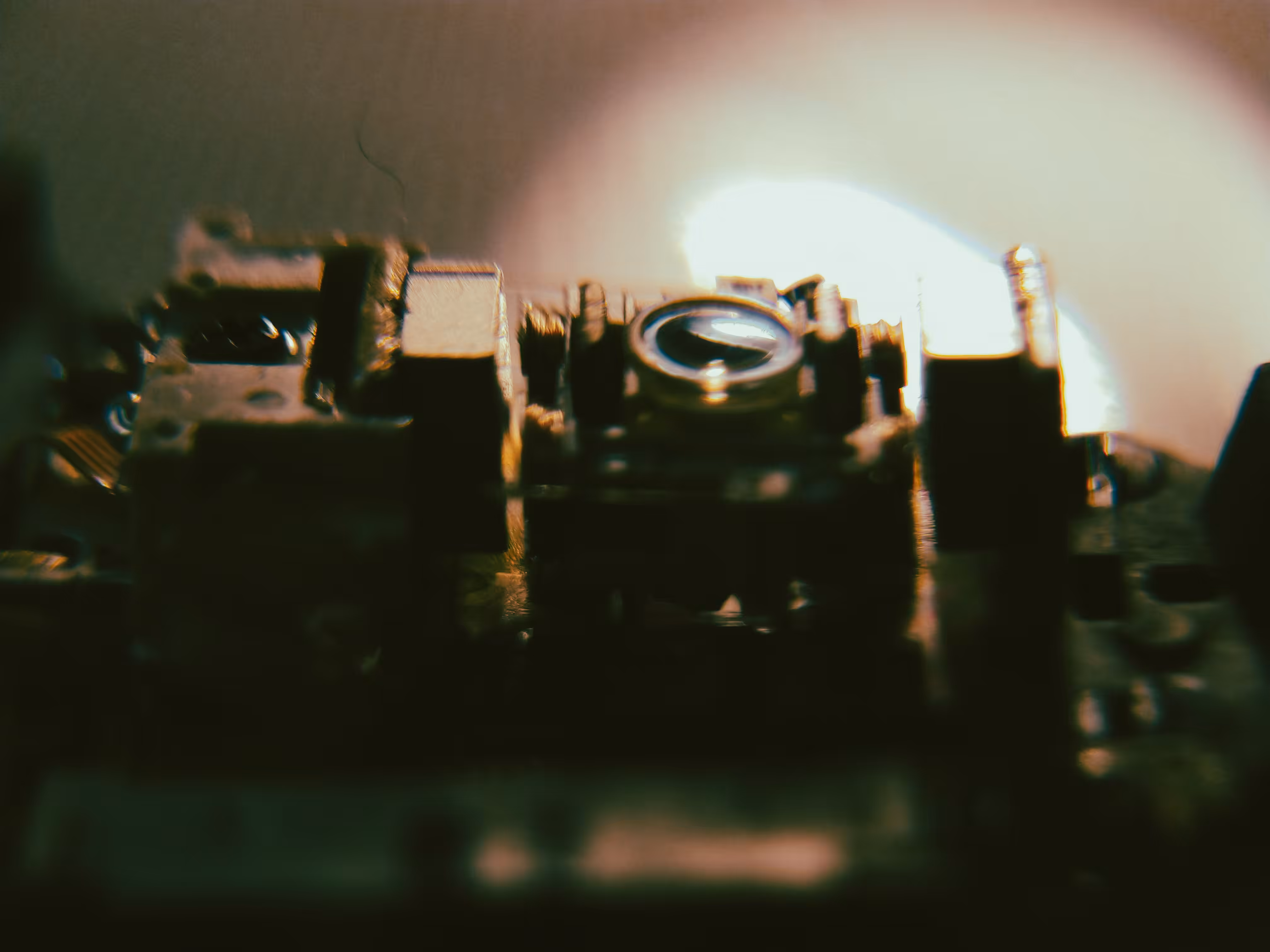 𝙰𝚗𝚘𝚝𝚑𝚎𝚛 𝚆𝚘𝚛𝚕𝚍: ＬＨ－８７７７