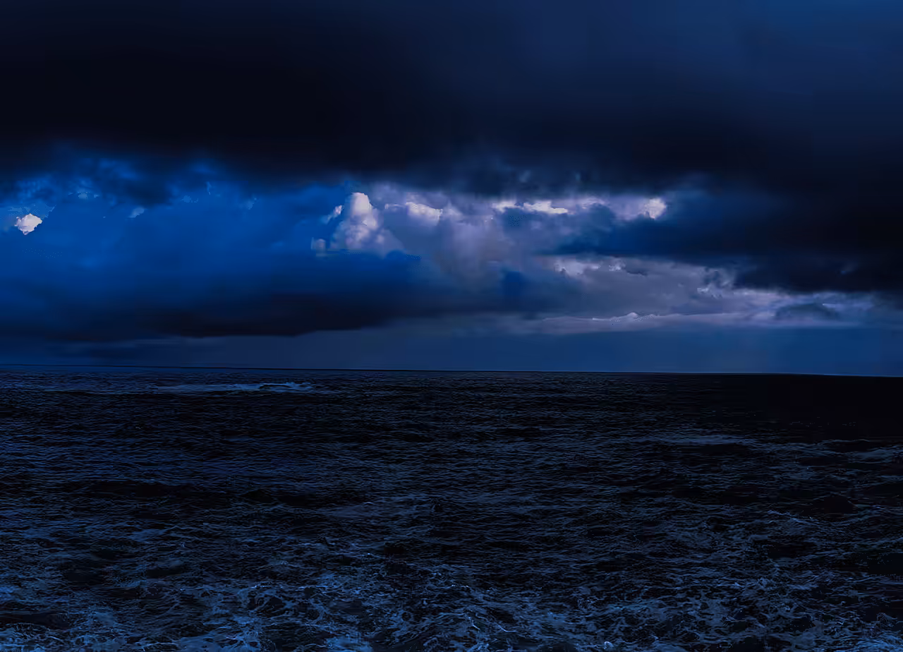 Deep Blue Sea