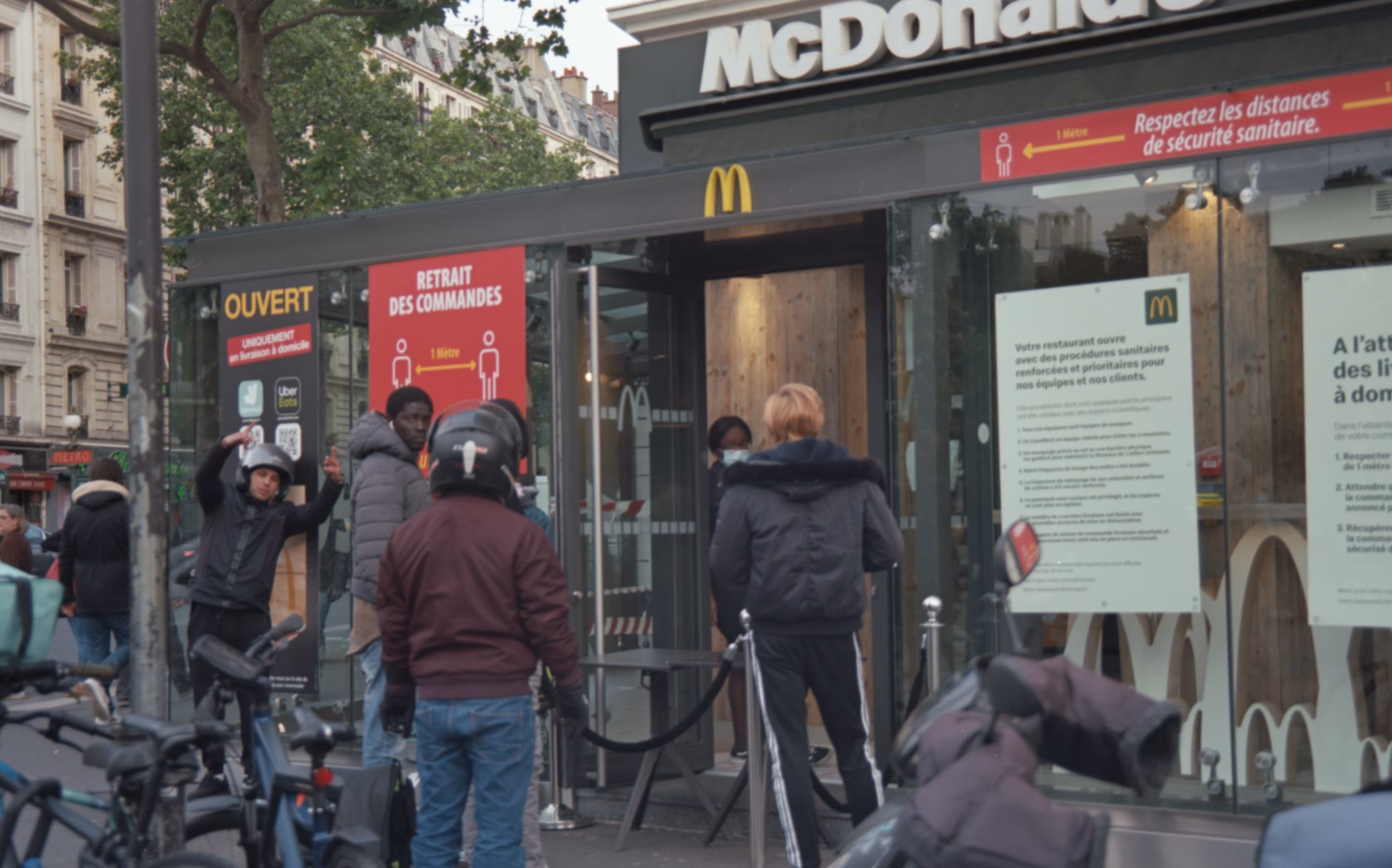Paris Film Photography: waiting for mcdo(t)