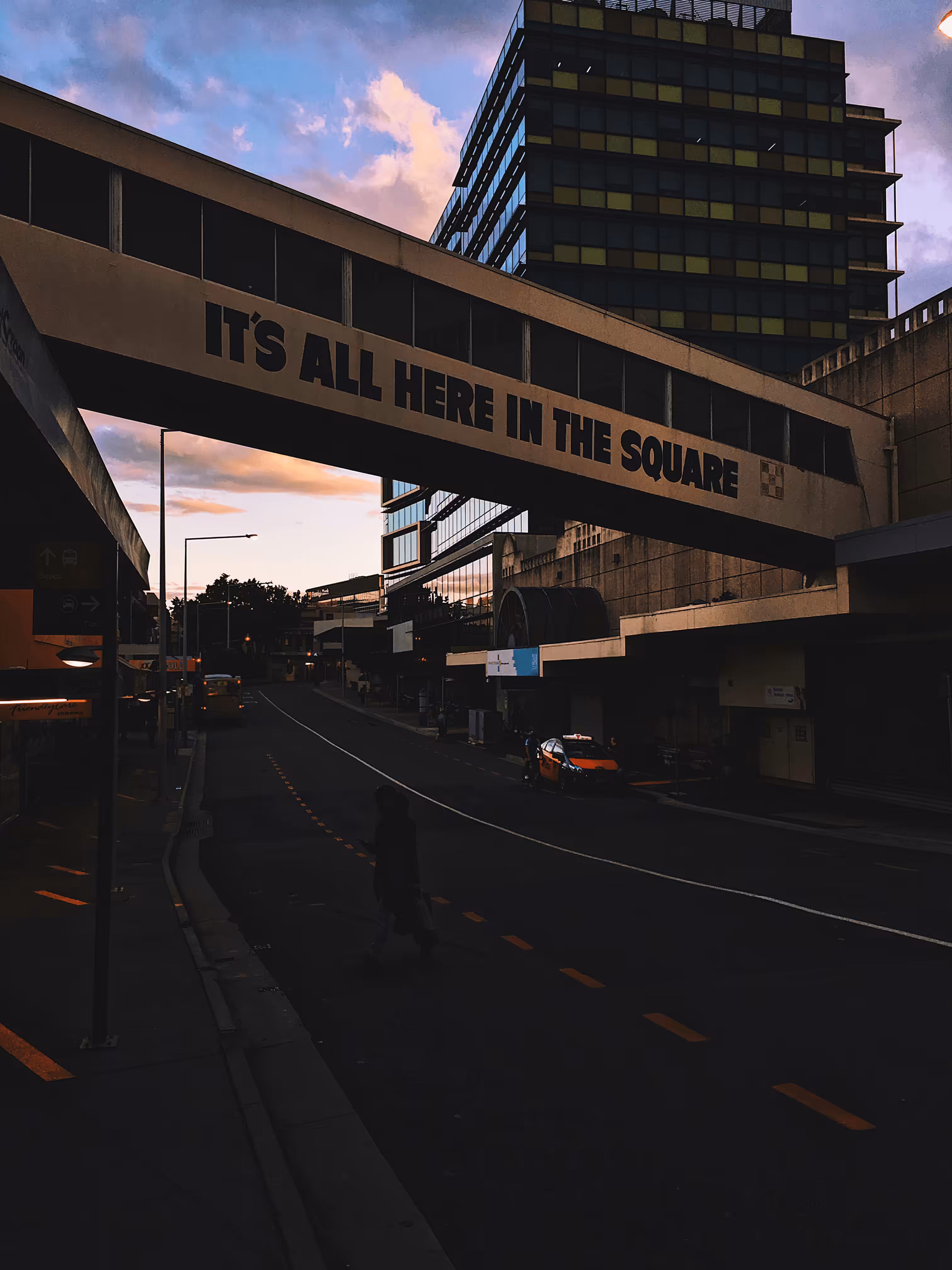 all in the square #001