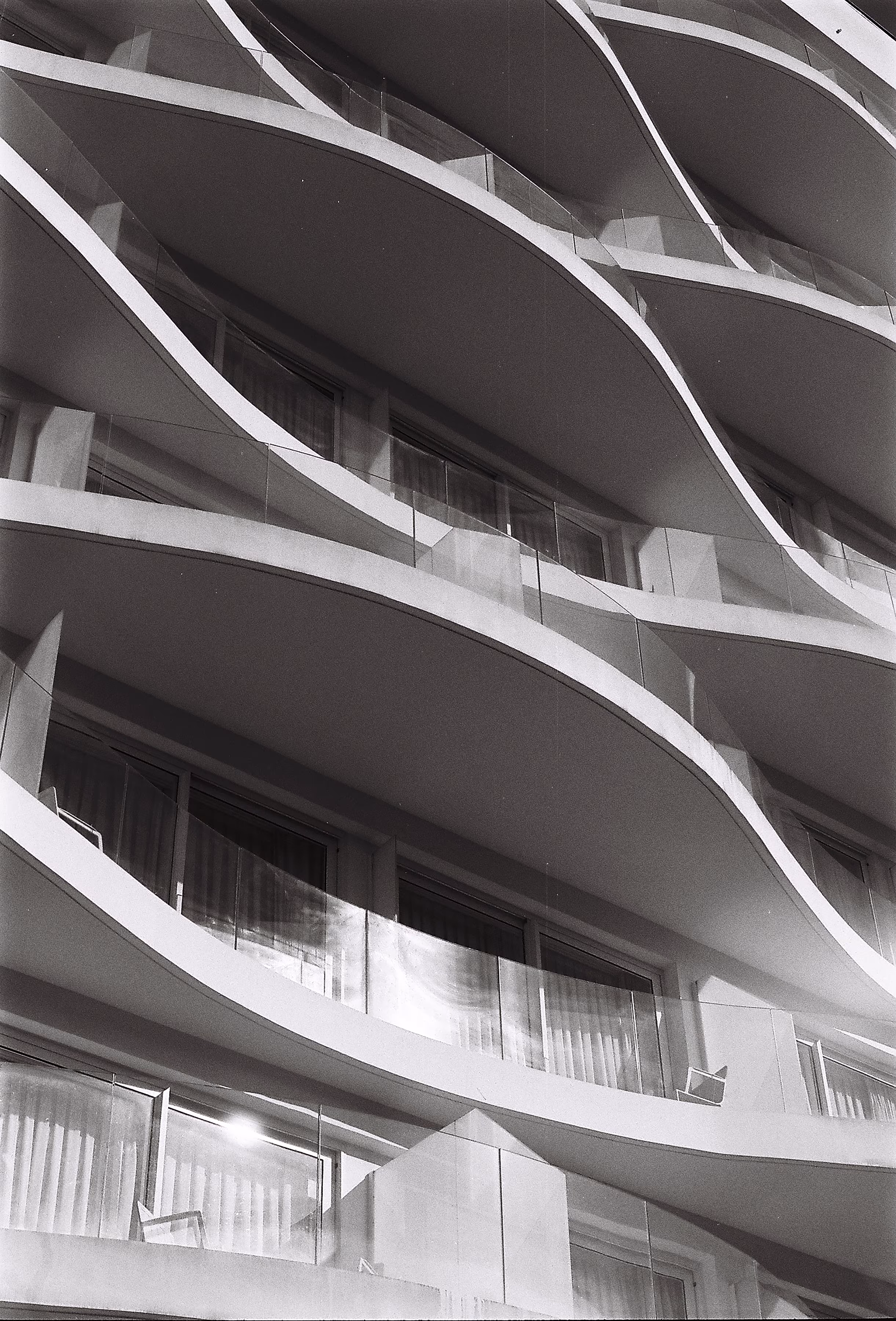 Shadow wave