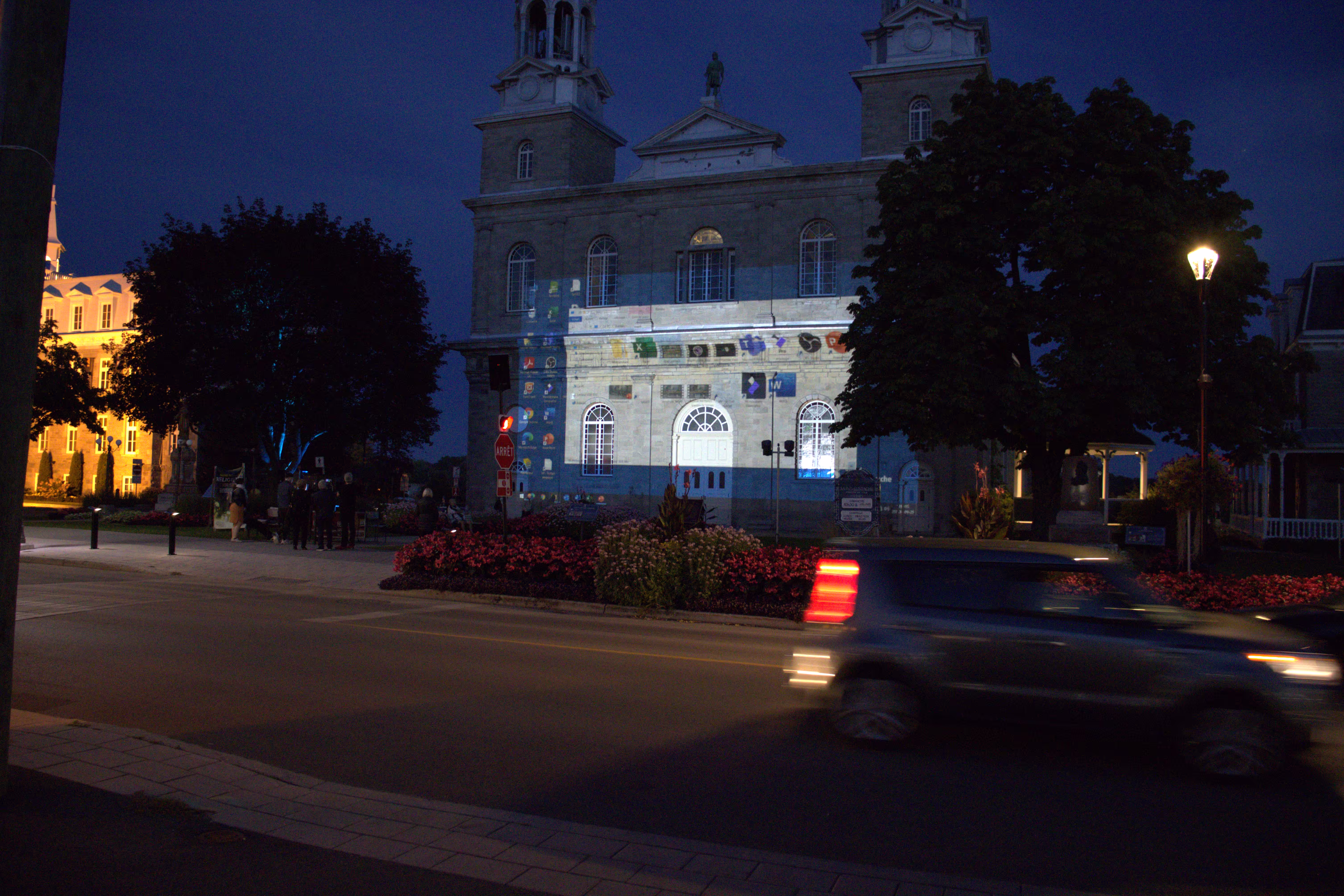 Church of St-Eustache at night