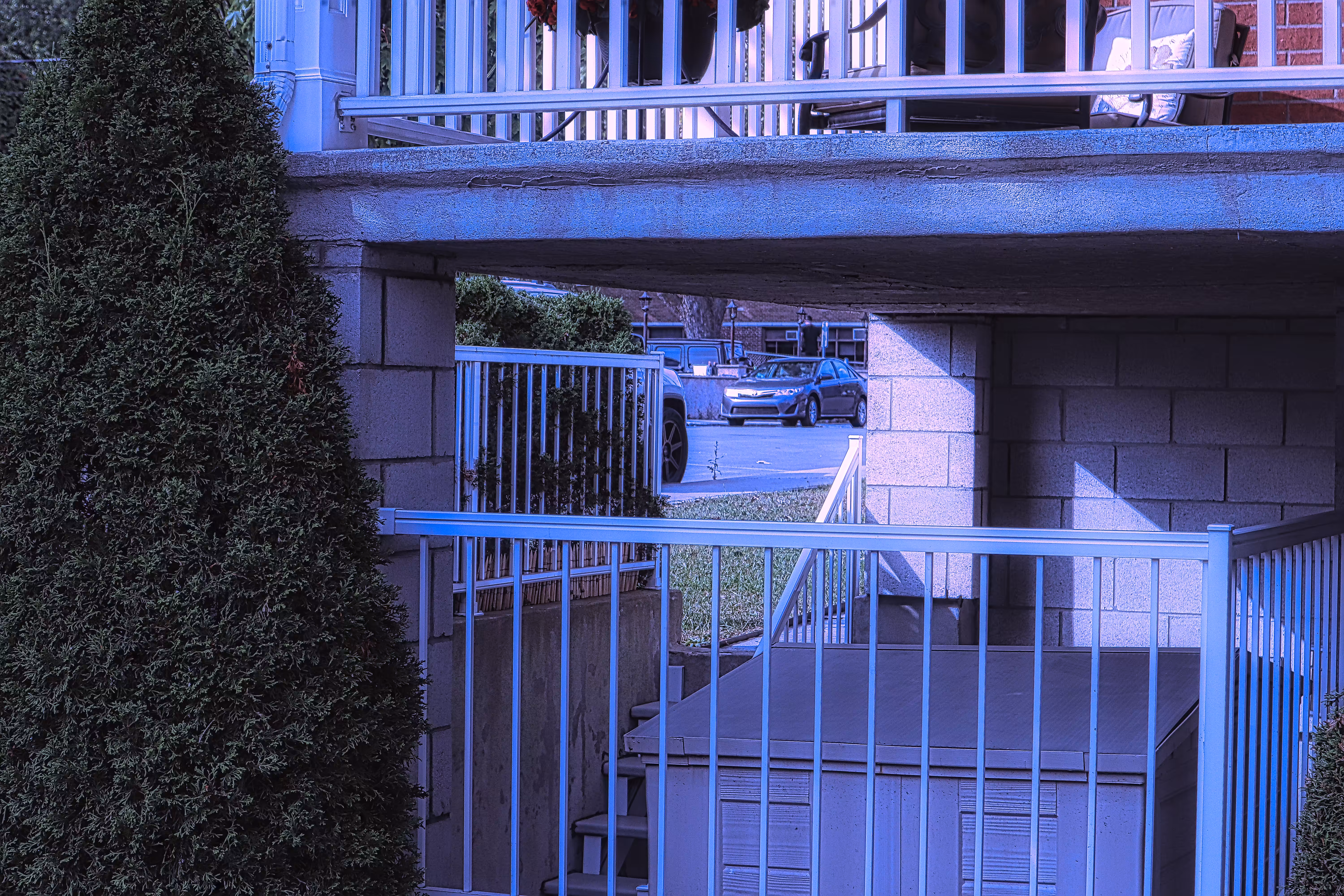 2022: Grey Suburbia