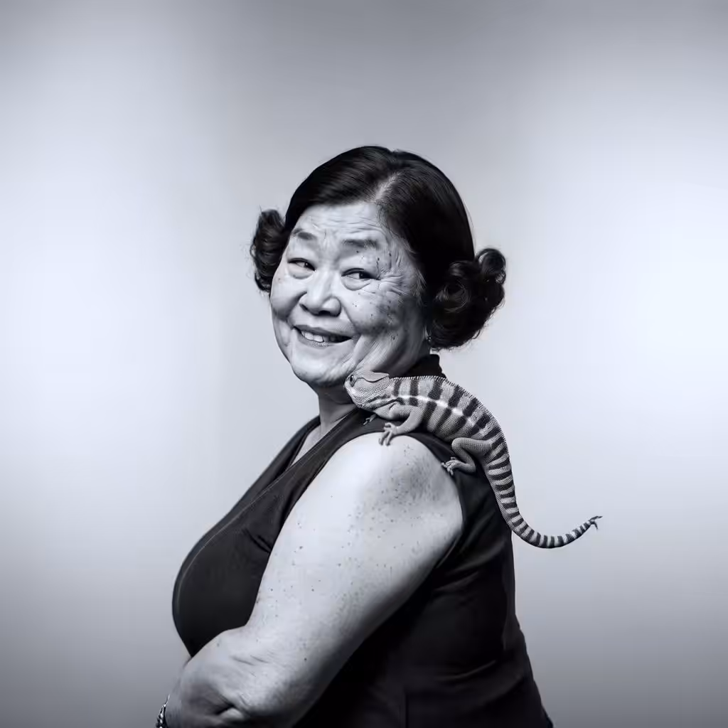 Auntie Jun Wants You Hydrated