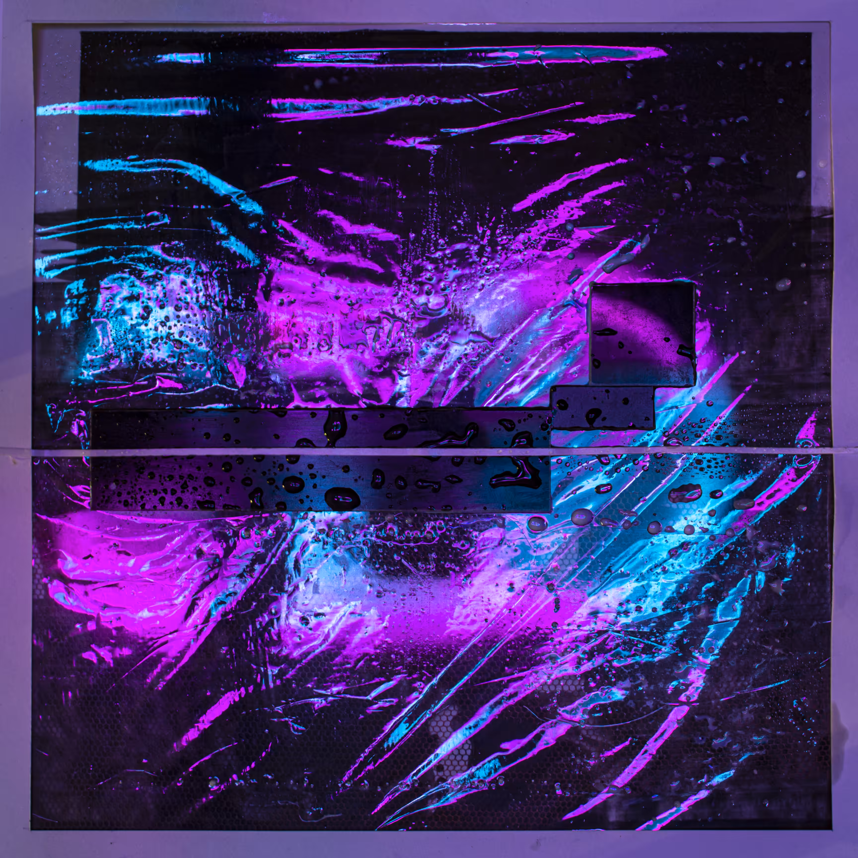 wrap film mirror glitch_2