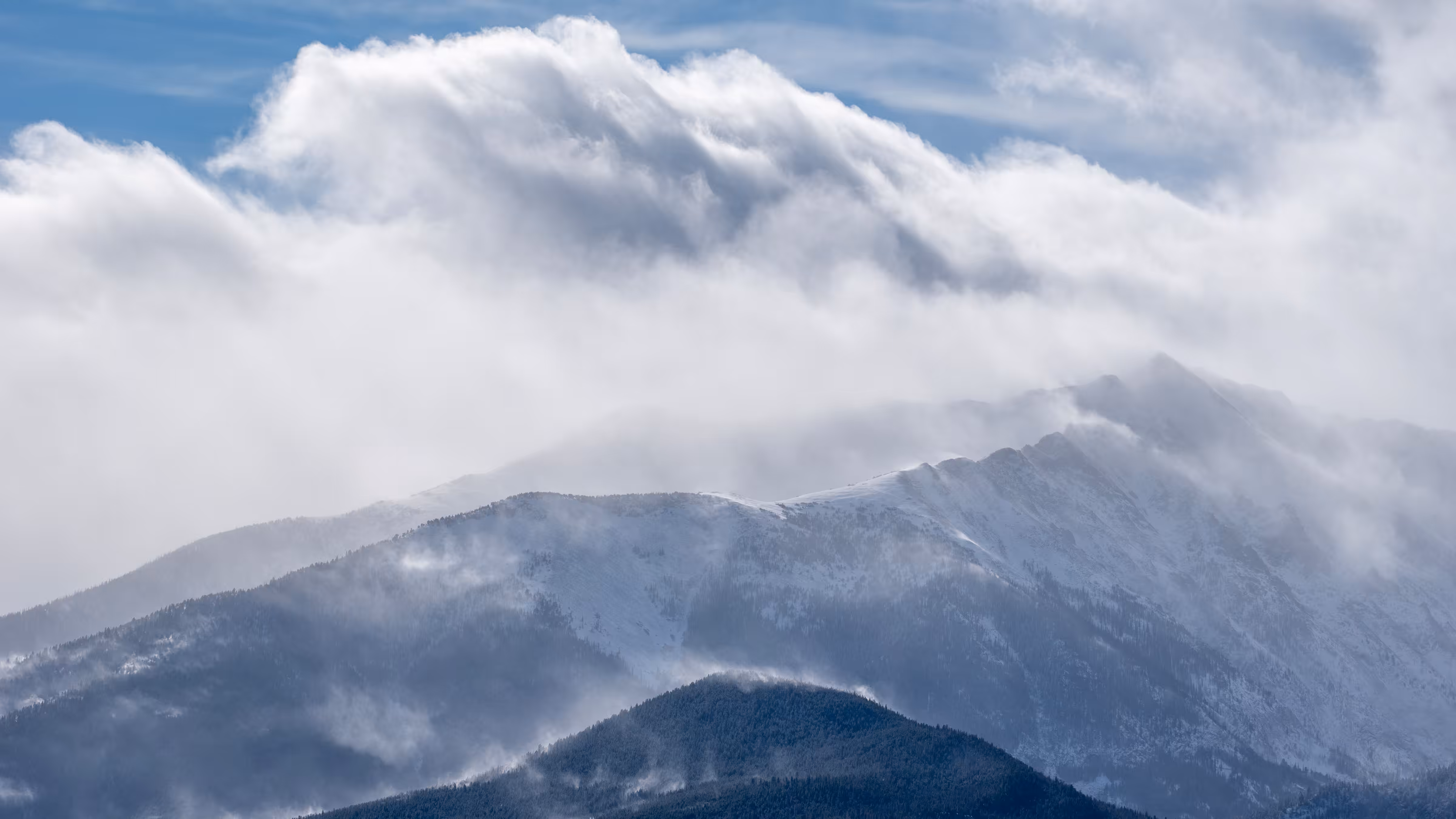Wander Through the Mountains