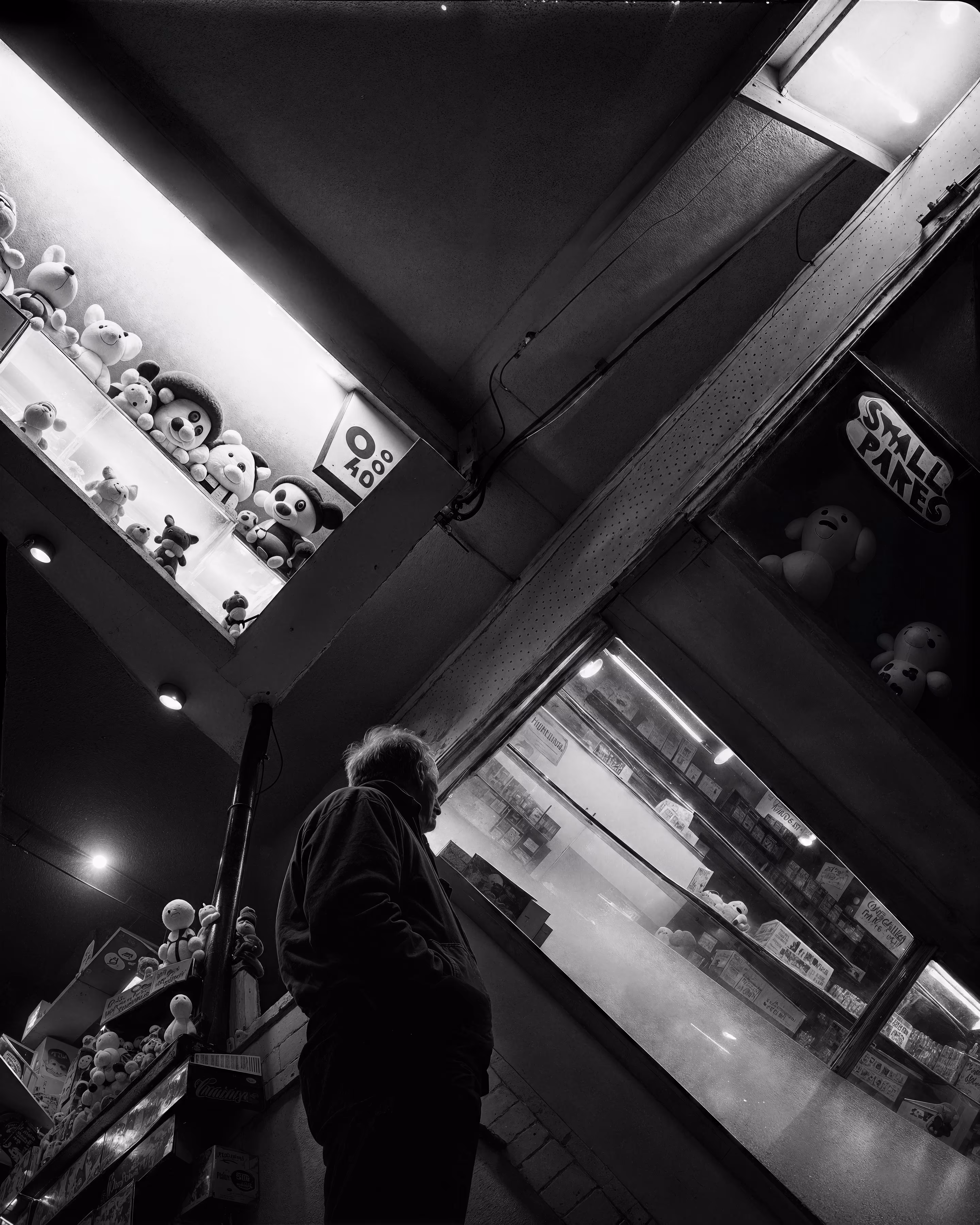 AM: 04:15 AM