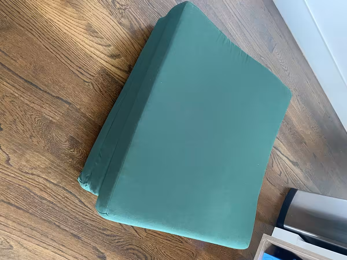Foldable mattress (East Harlem)