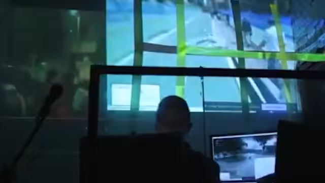 SIMULTANEOUSWINDOW: Bilocación en Bogotá - Bilocation in Bogotá.