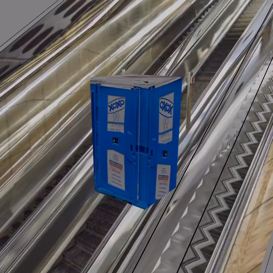 18_chef_escalator_toilet