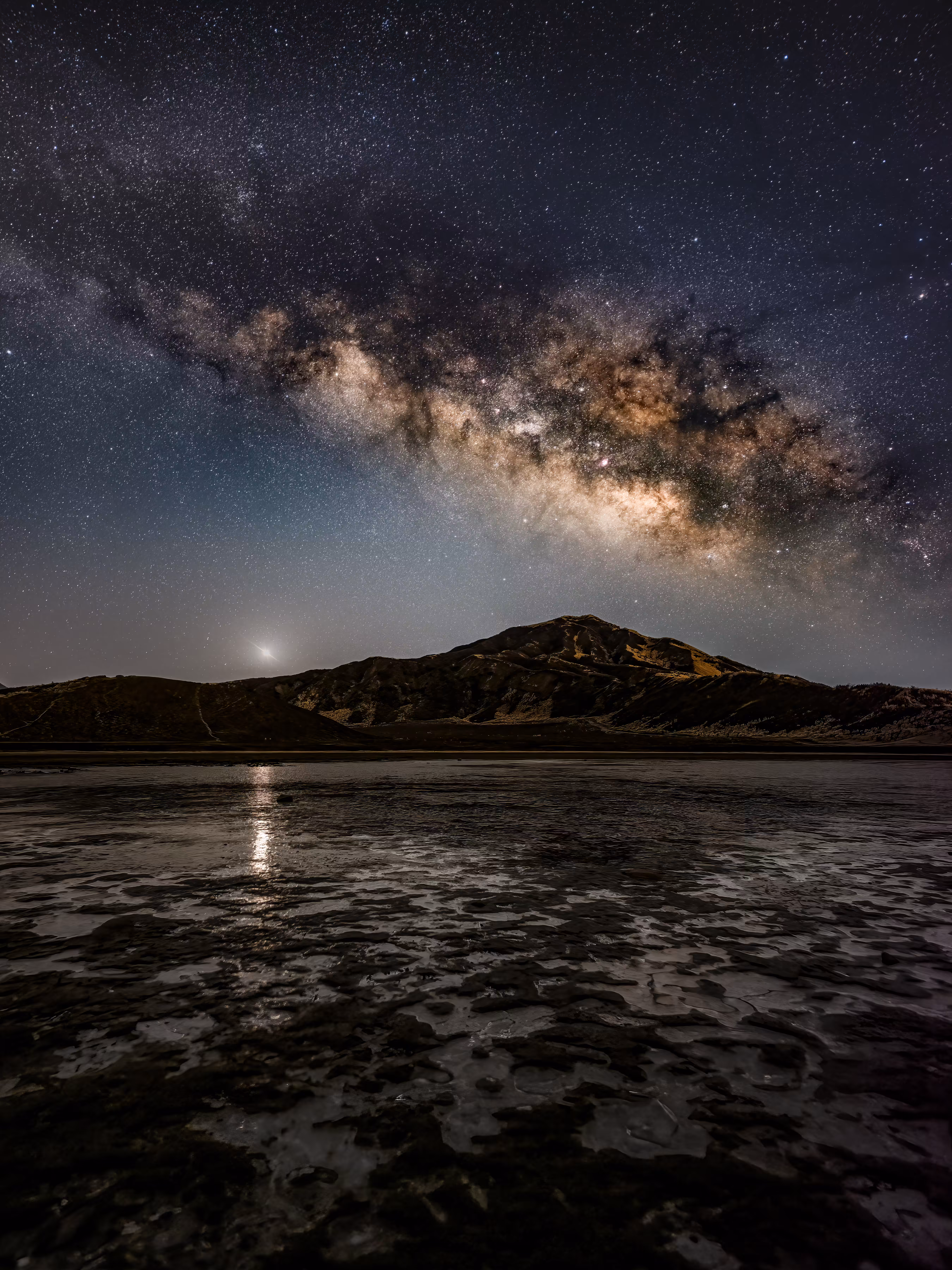 Milky Way and Venus in the night sky of Aso