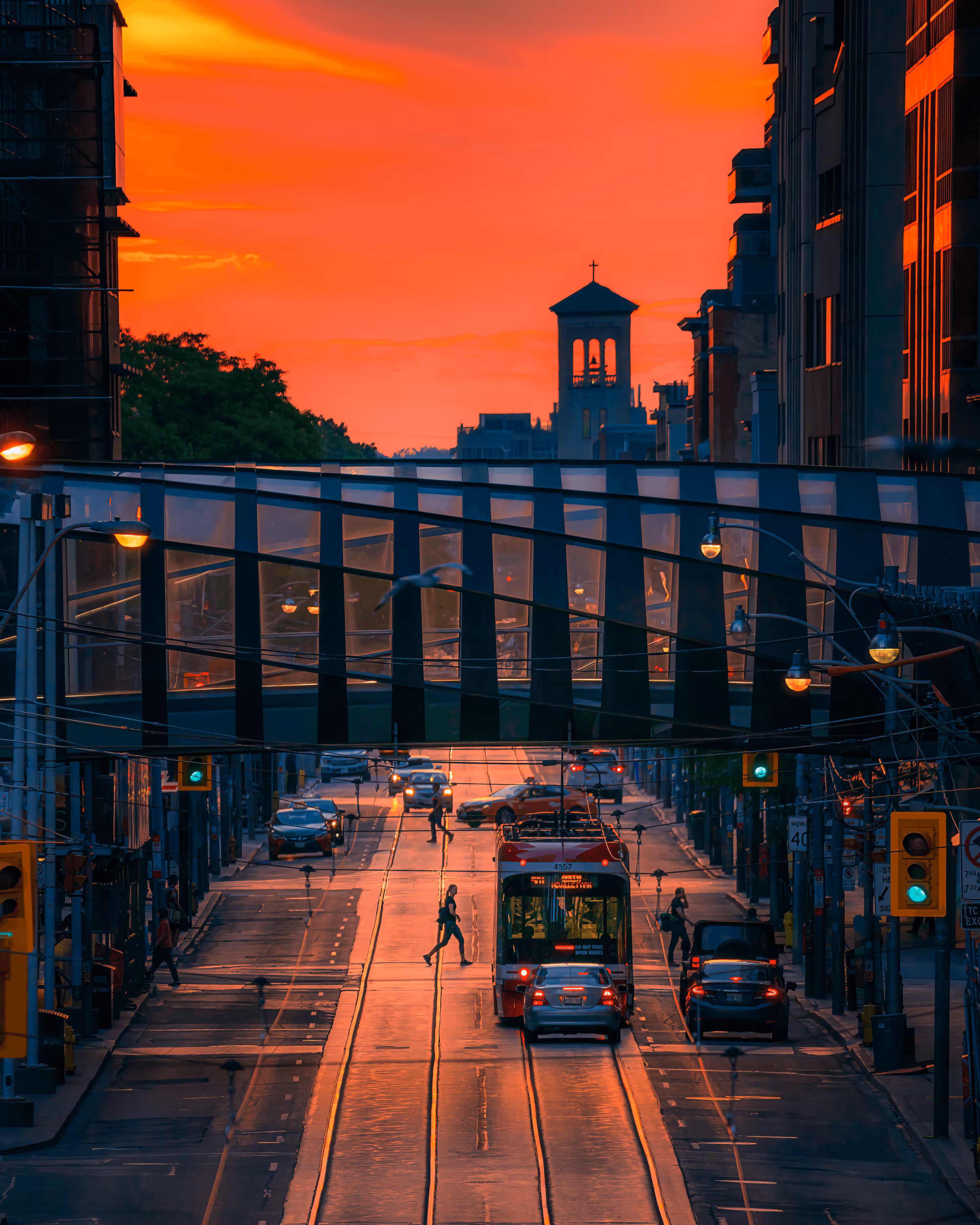 Beyond The Sunrises #30: Metro Energy